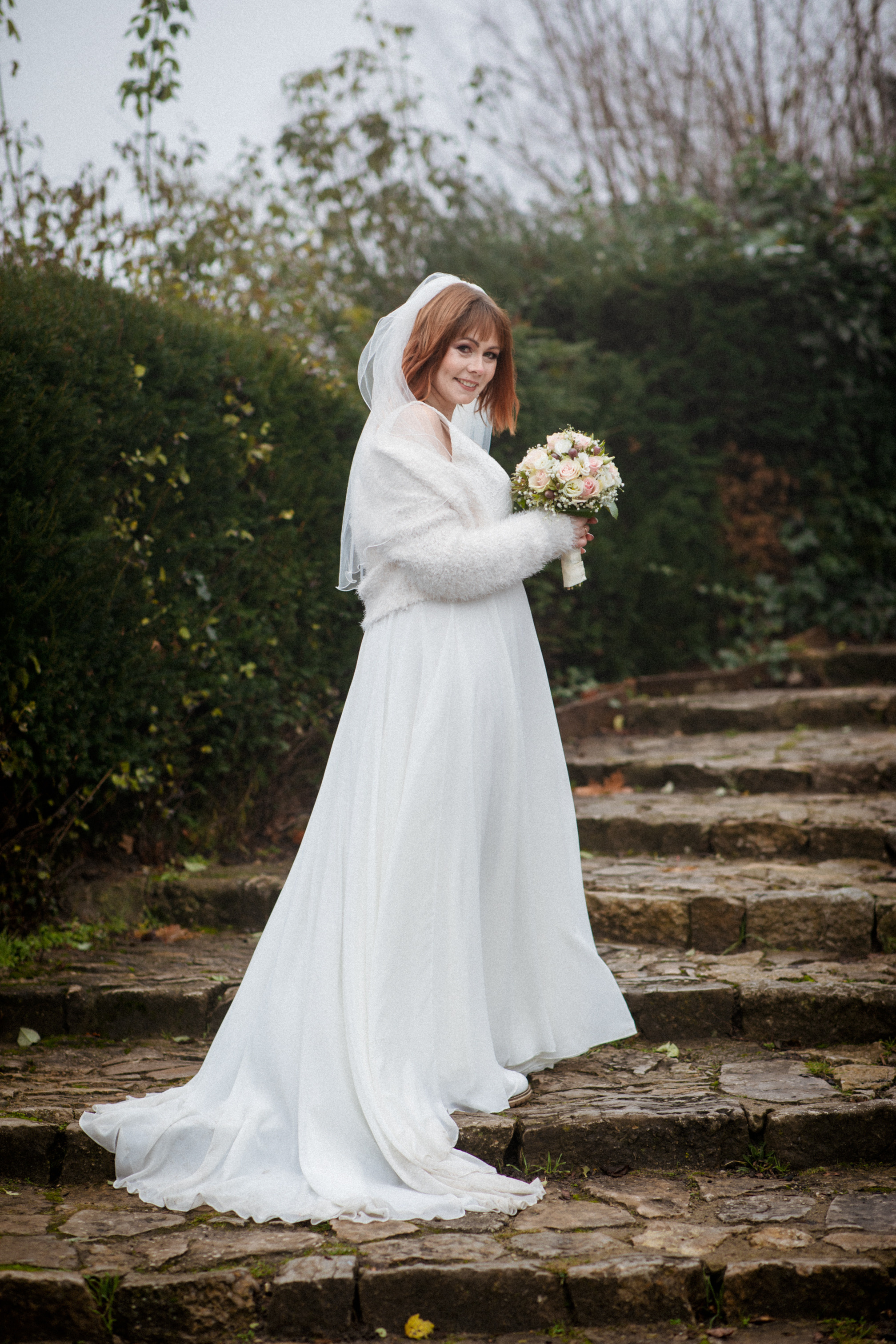 Hochzeit auf der Sparrenburg Bielefeld & Altes Rathaus – Natürliche Hochzeitsfotos & Emotionale Reportagen. Hochzeitsfotografin in Gütersloh | Authentische Hochzeitsreportagen | TK Photographie