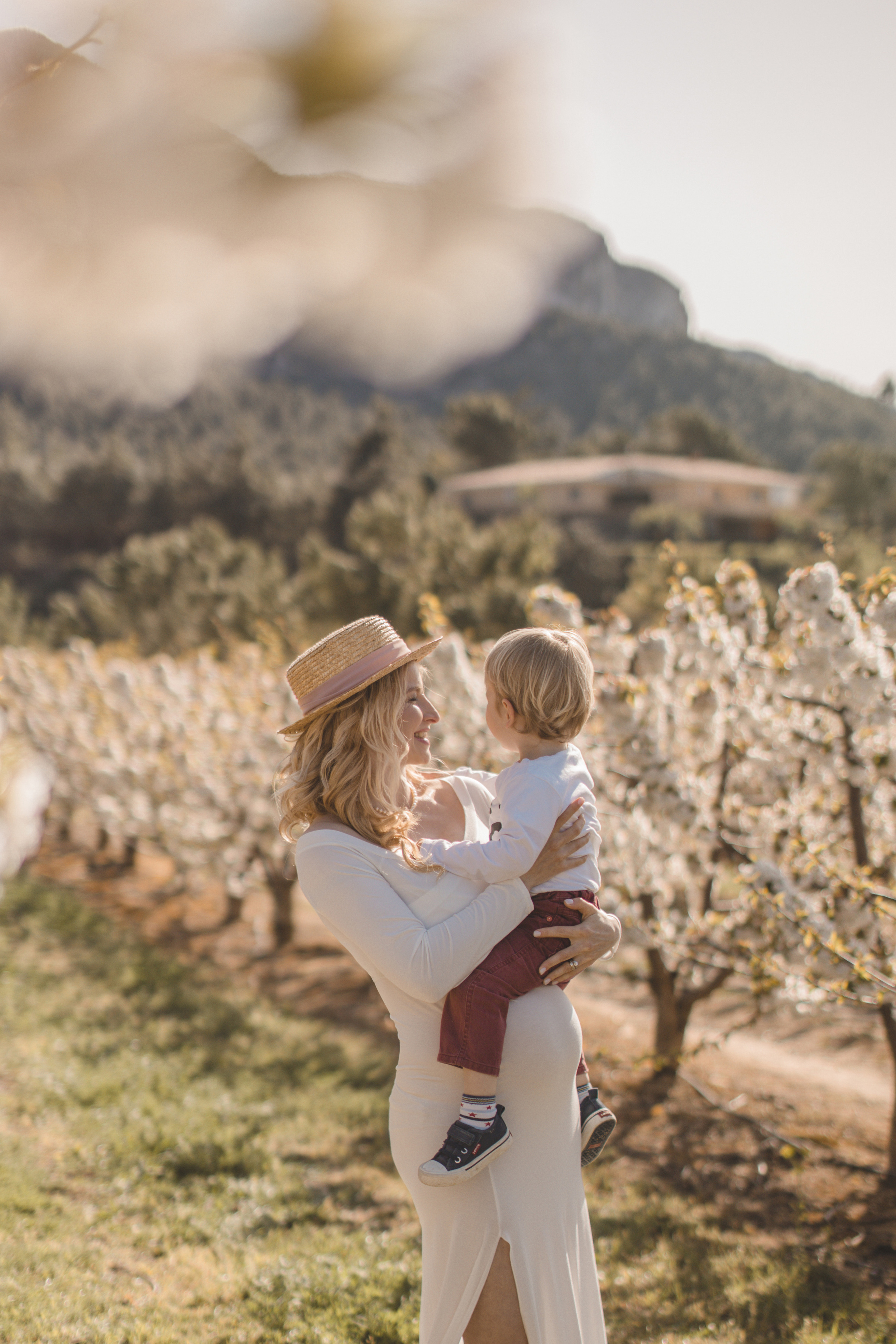 Flowers are blooming. Photographer Videographer Spain Barcelona Tarragona