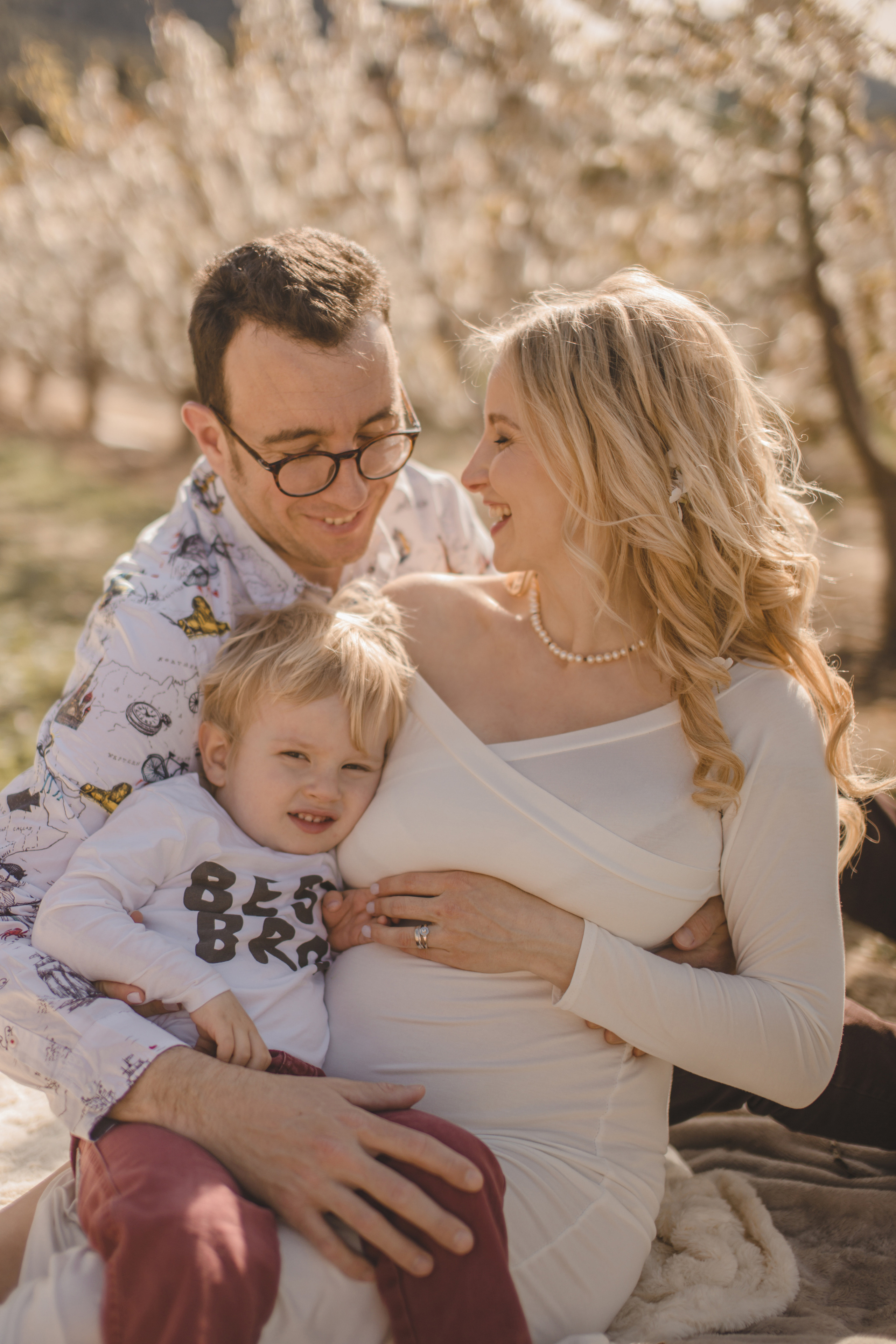 Flowers are blooming. Photographer Videographer Spain Barcelona Tarragona