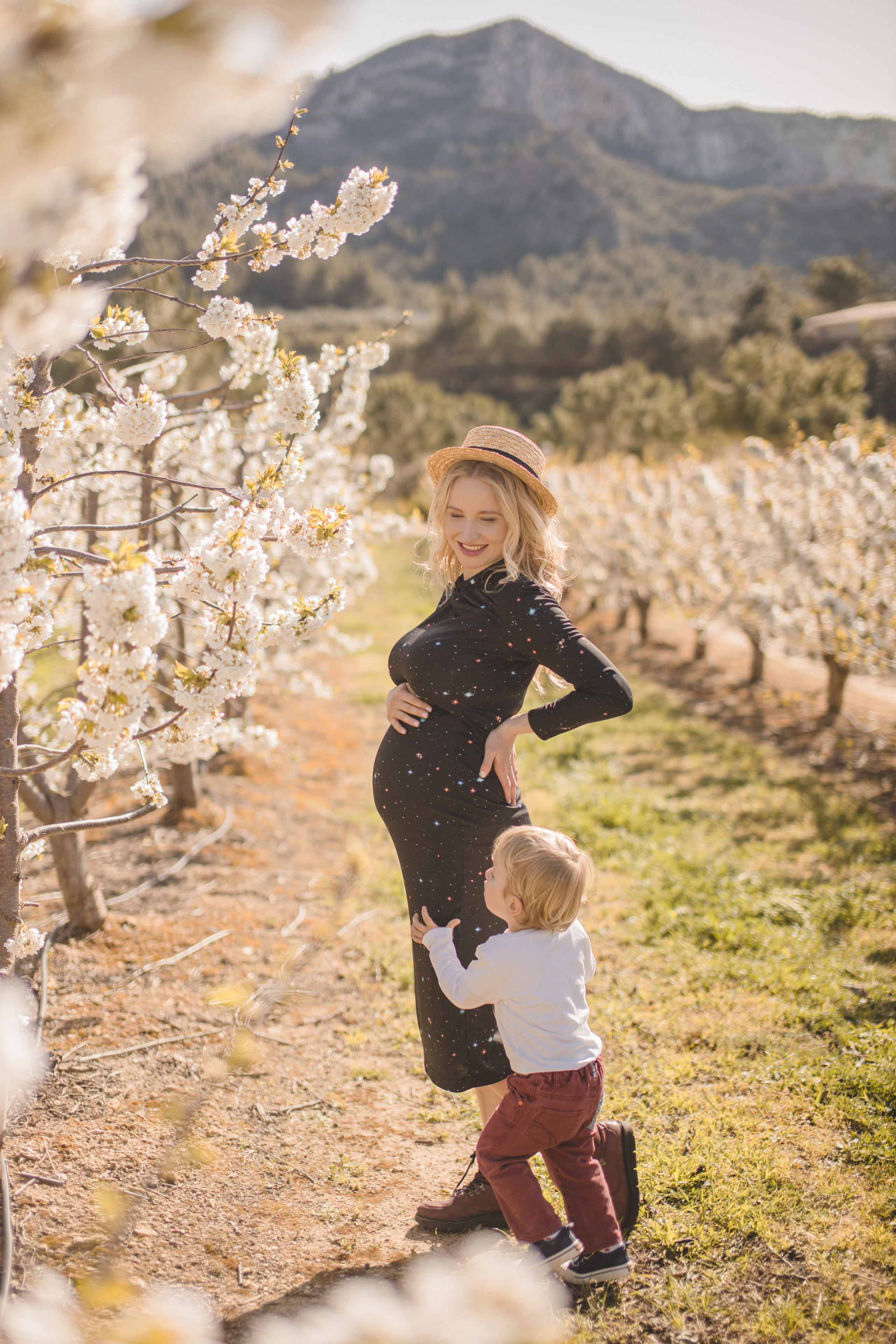 Flowers are blooming. Photographer Videographer Spain Barcelona Tarragona