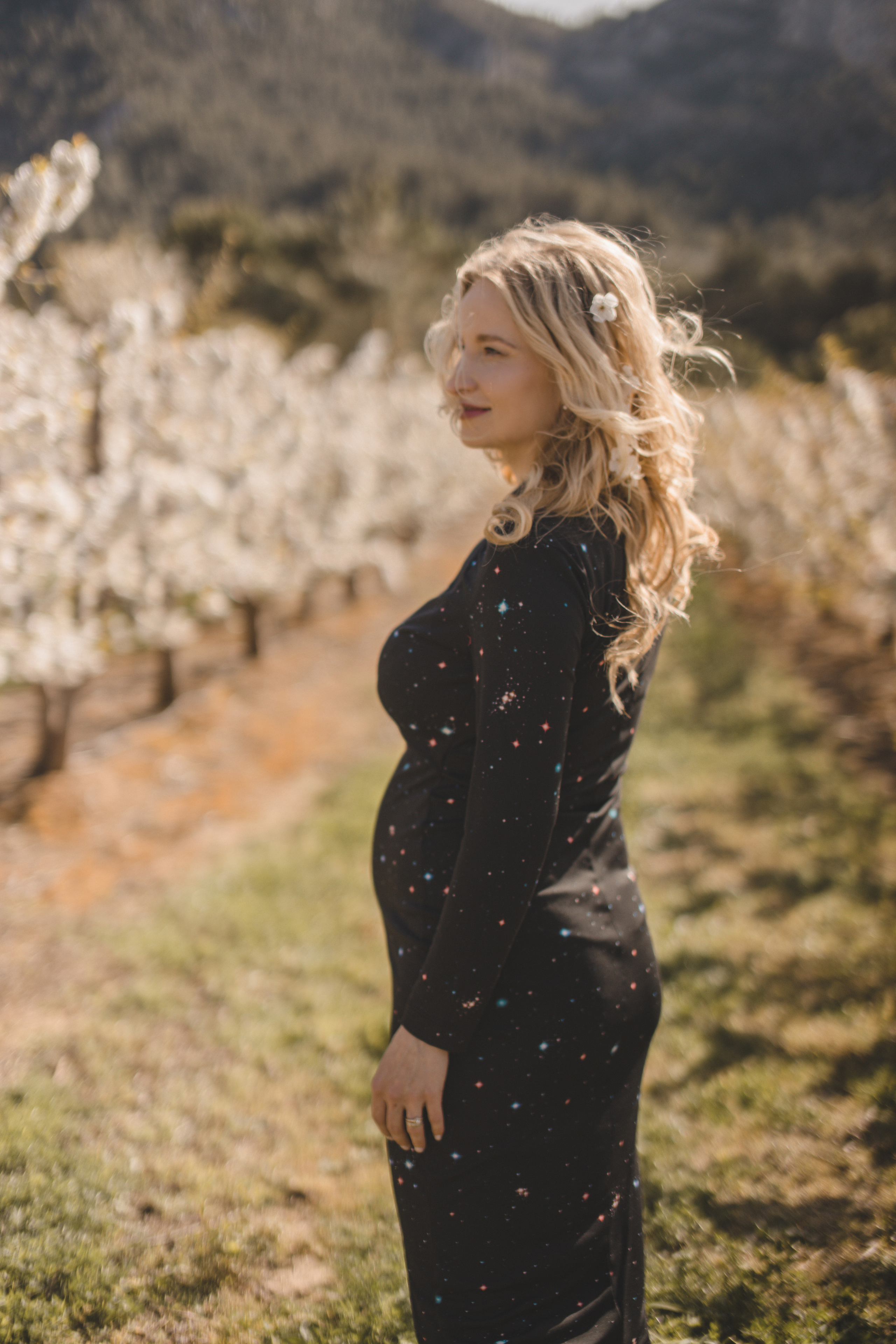 Flowers are blooming. Photographer Videographer Spain Barcelona Tarragona