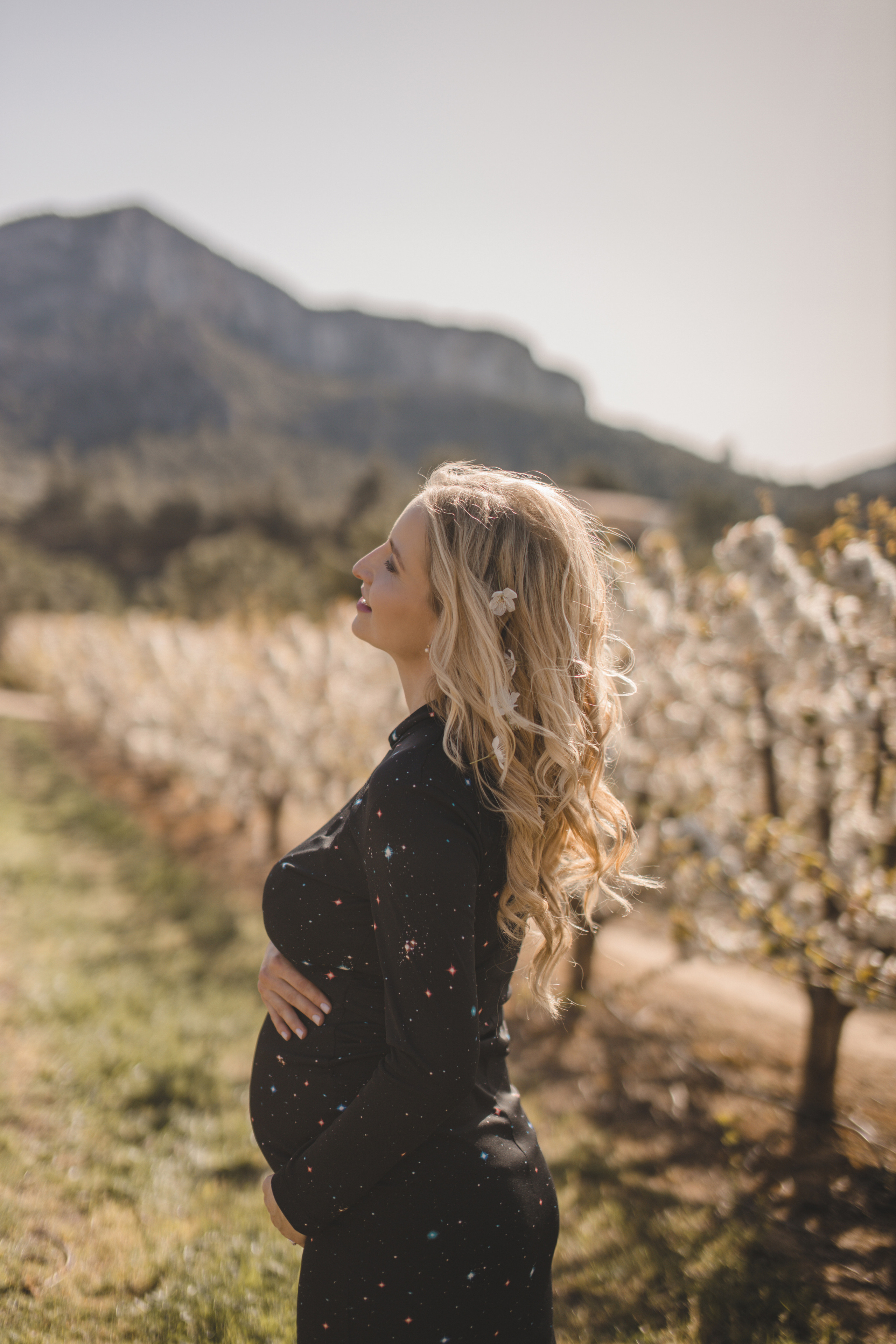 Flowers are blooming. Photographer Videographer Spain Barcelona Tarragona