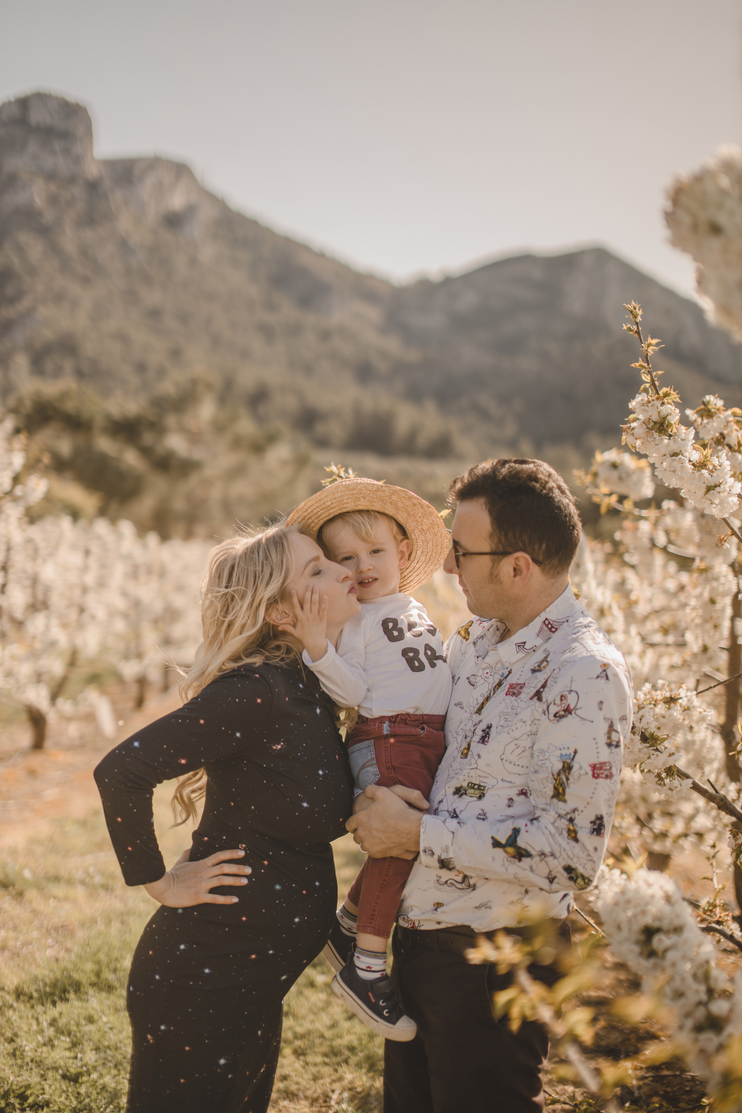 Flowers are blooming. Photographer Videographer Spain Barcelona Tarragona