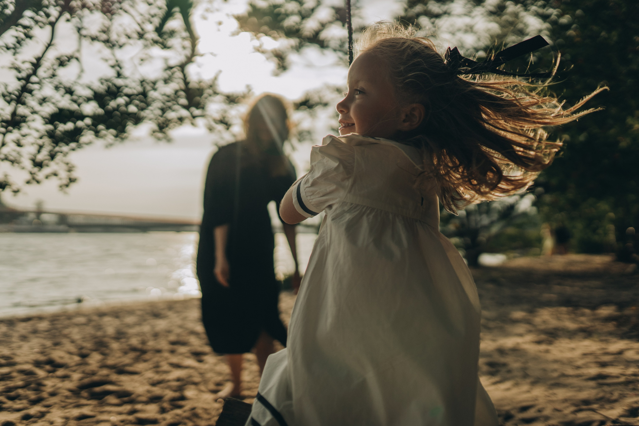 Kids in sand. Maria Gogoleva — Family & Birth Photographer in Helsinki