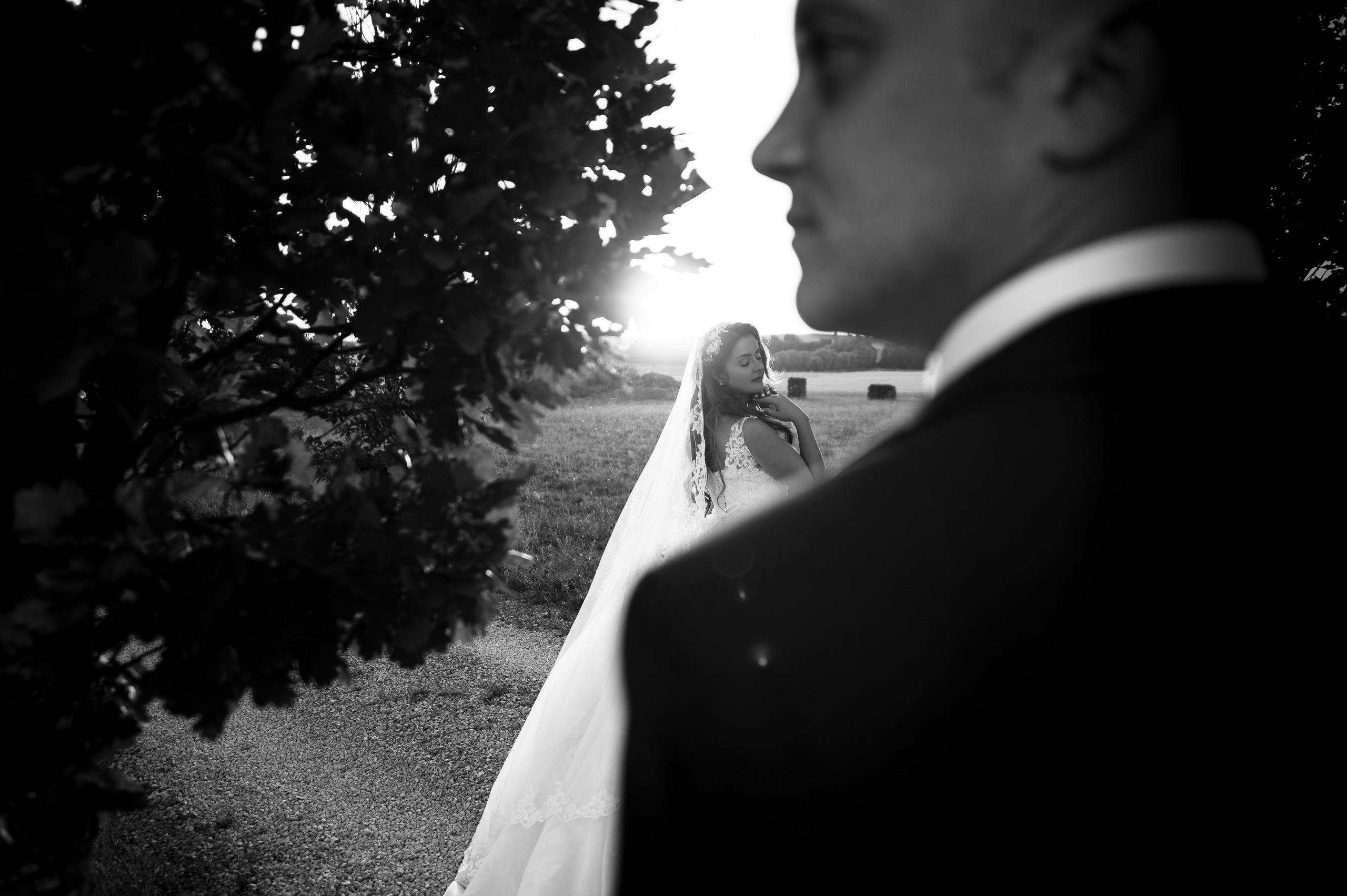 Christina und Oliver: Eine Märchenhochzeit im Schloss Walkershofen