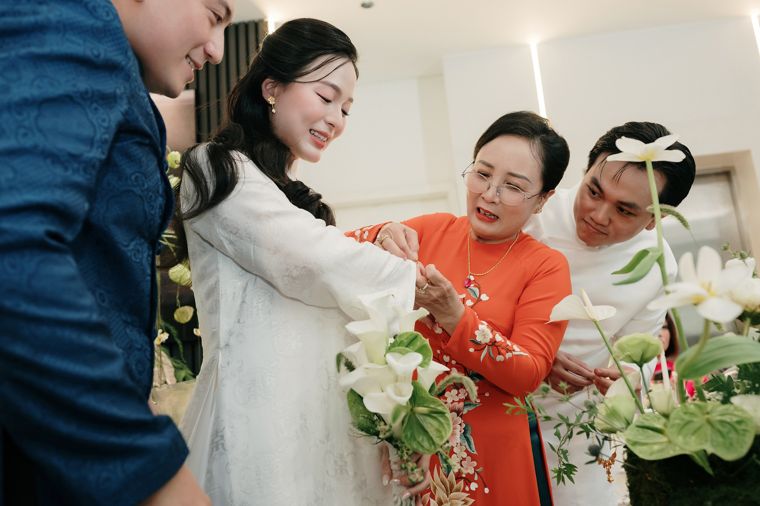 Engagement | NHI + LUAN & LINH + QUY. Saigon Wedding Present | Art Beyond Moments