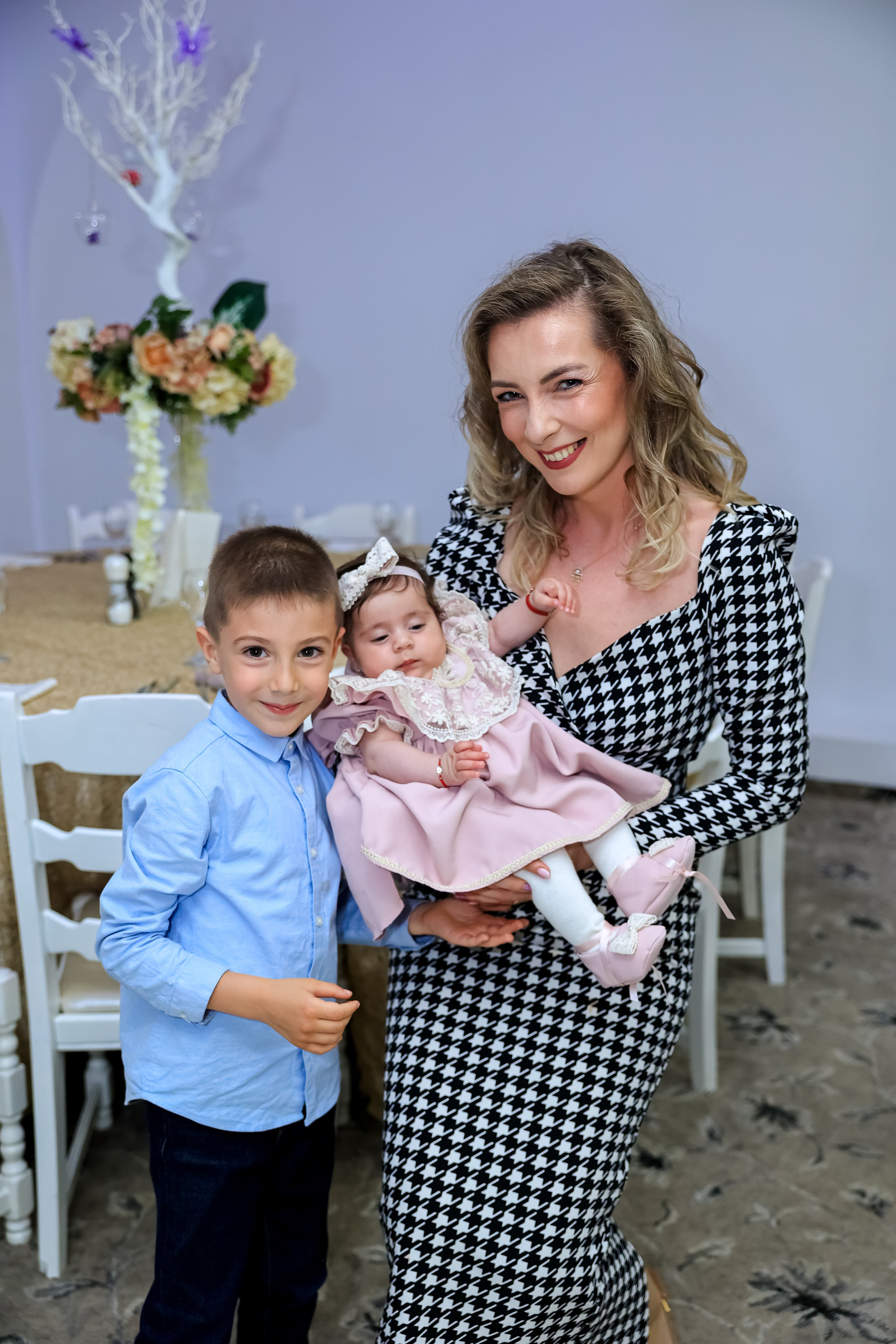 Iris Stefania. Moments By Gub