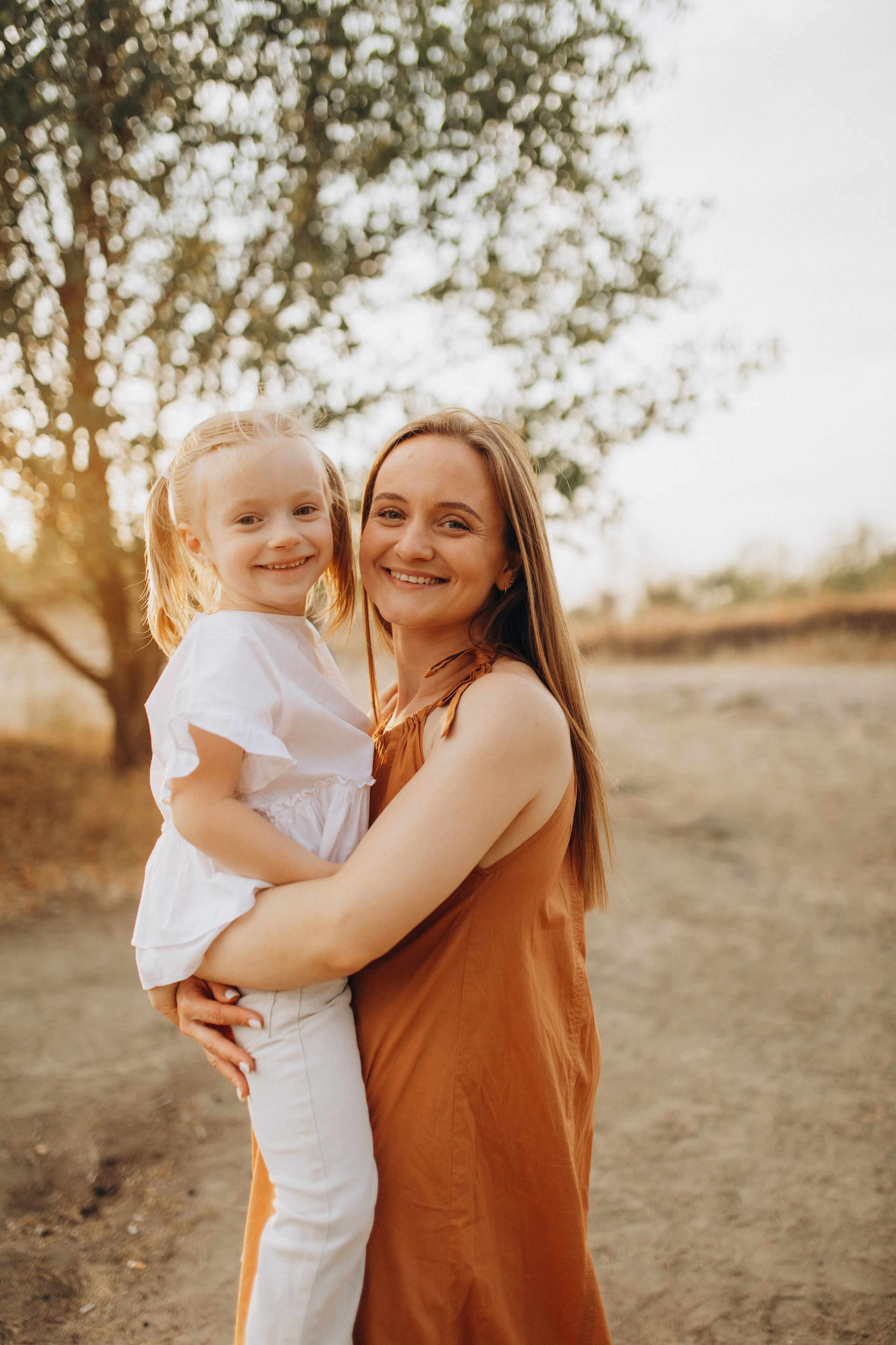 Ніколь Полінка Зіна Олександр. Сімейний фотограф Світлана Садовнікова