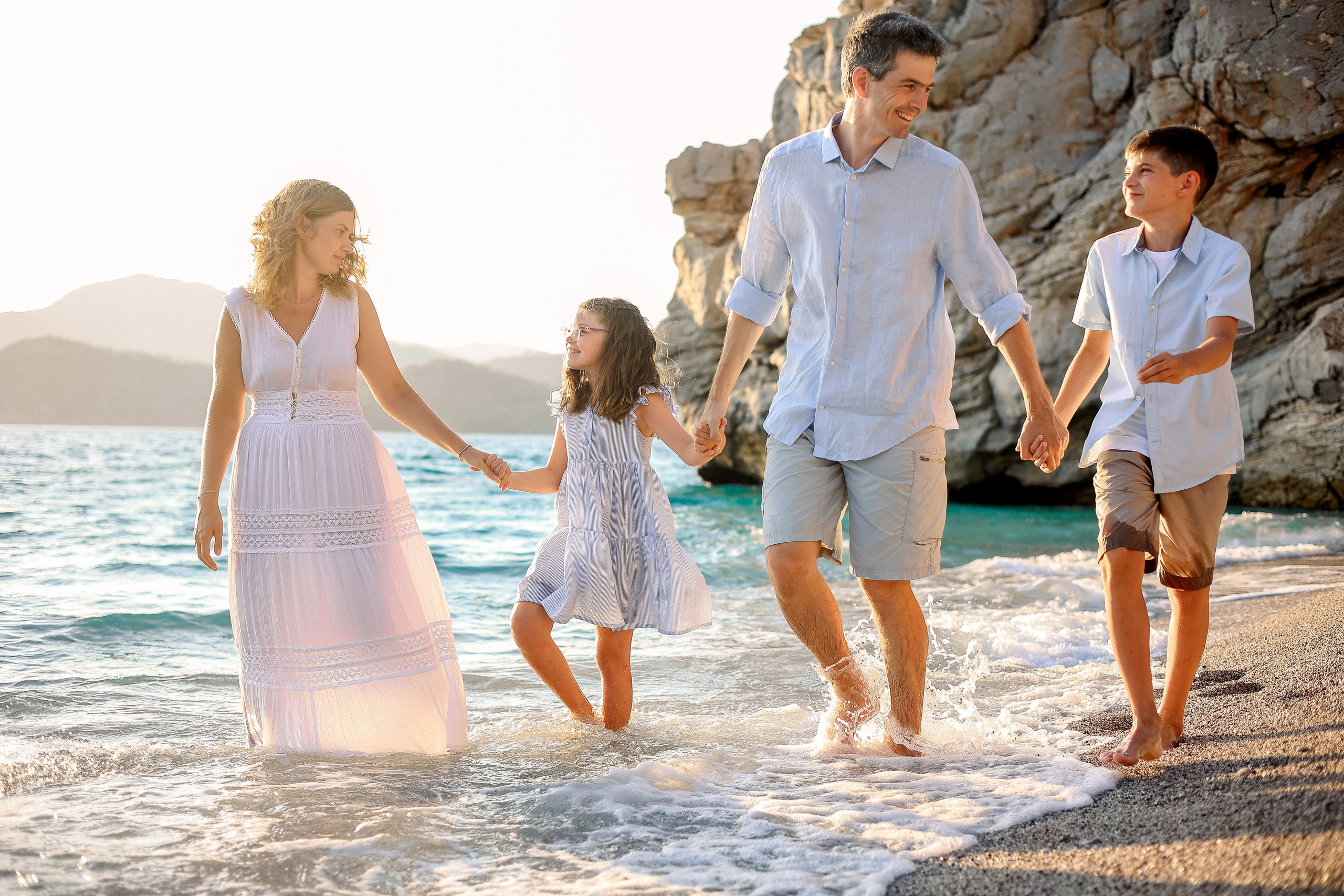 Family shooting in Fethiye. Photographer in Turkey, Antalya, Kemer, Belek, Side, Kas, Fethiye