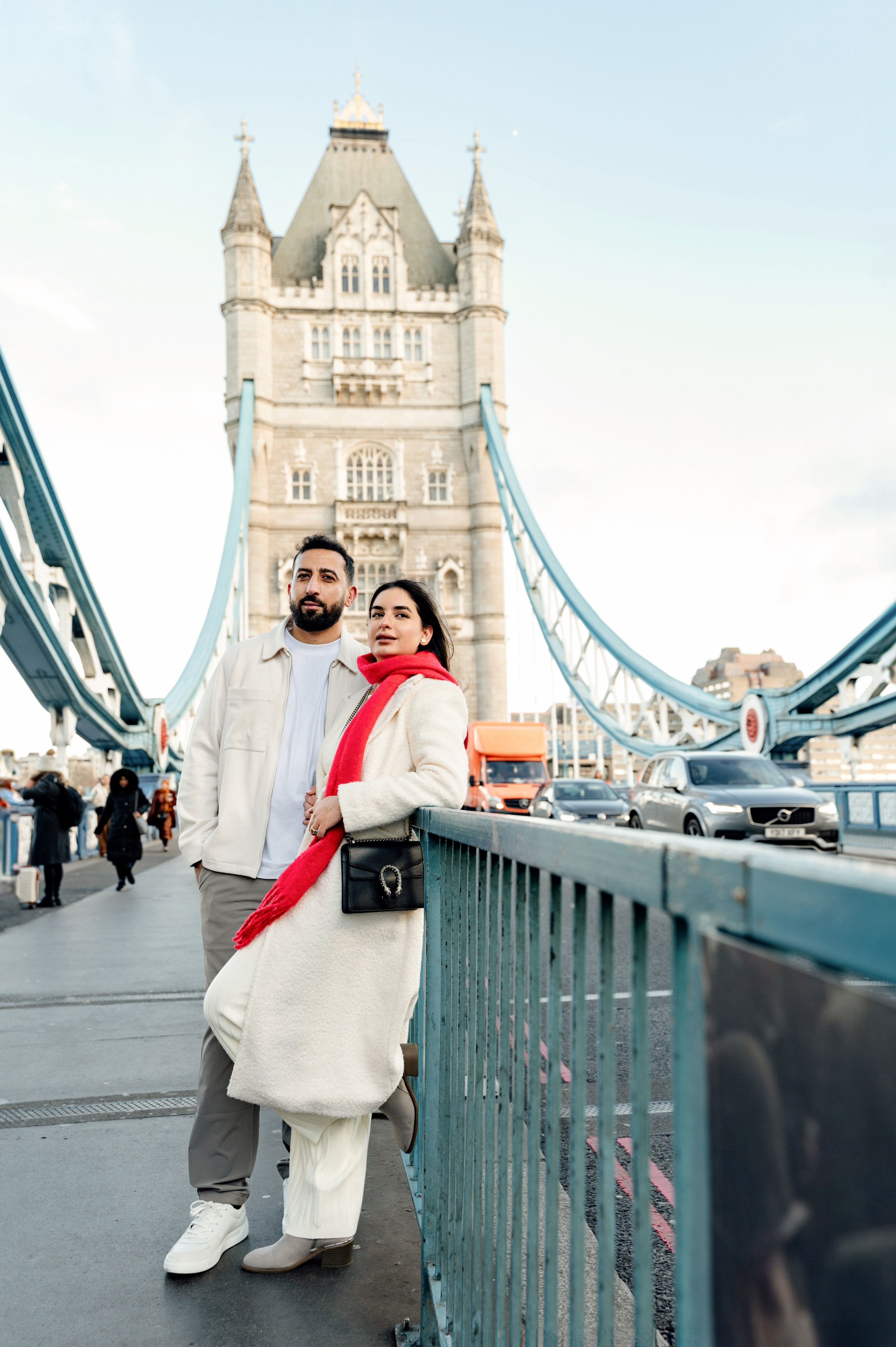 Tower Bridge Mahmood&Yalo. FAMILY AND WEDDING PHOTOGRAPHER IN LONDON MARINA RIVA