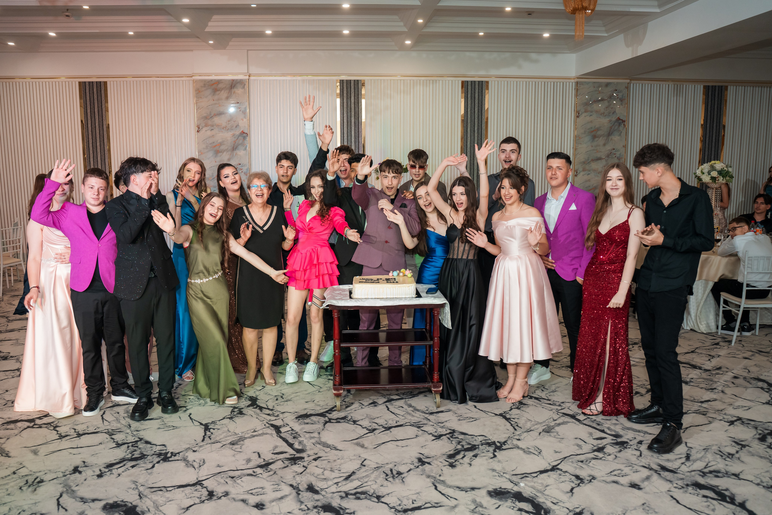 Absolvenți și Baluri