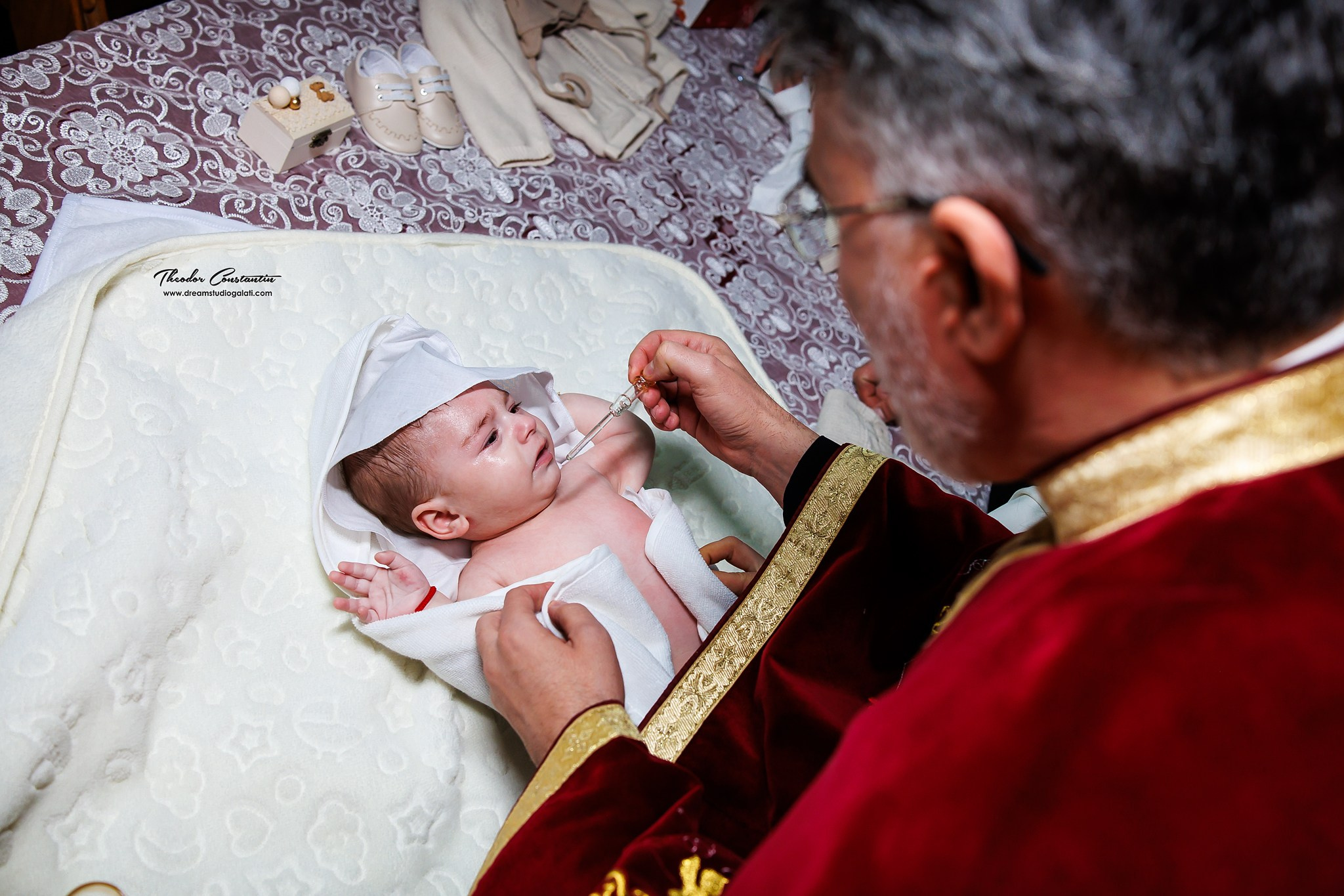 Botez. Dream Studio Galați – ședințe foto profesionale pentru familie, portrete și evenimente