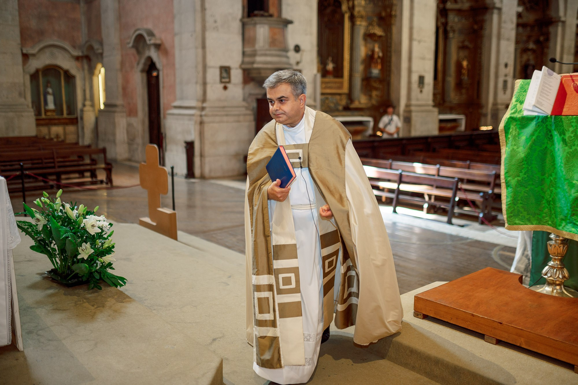photography of a Catholic baptism in Lisbon