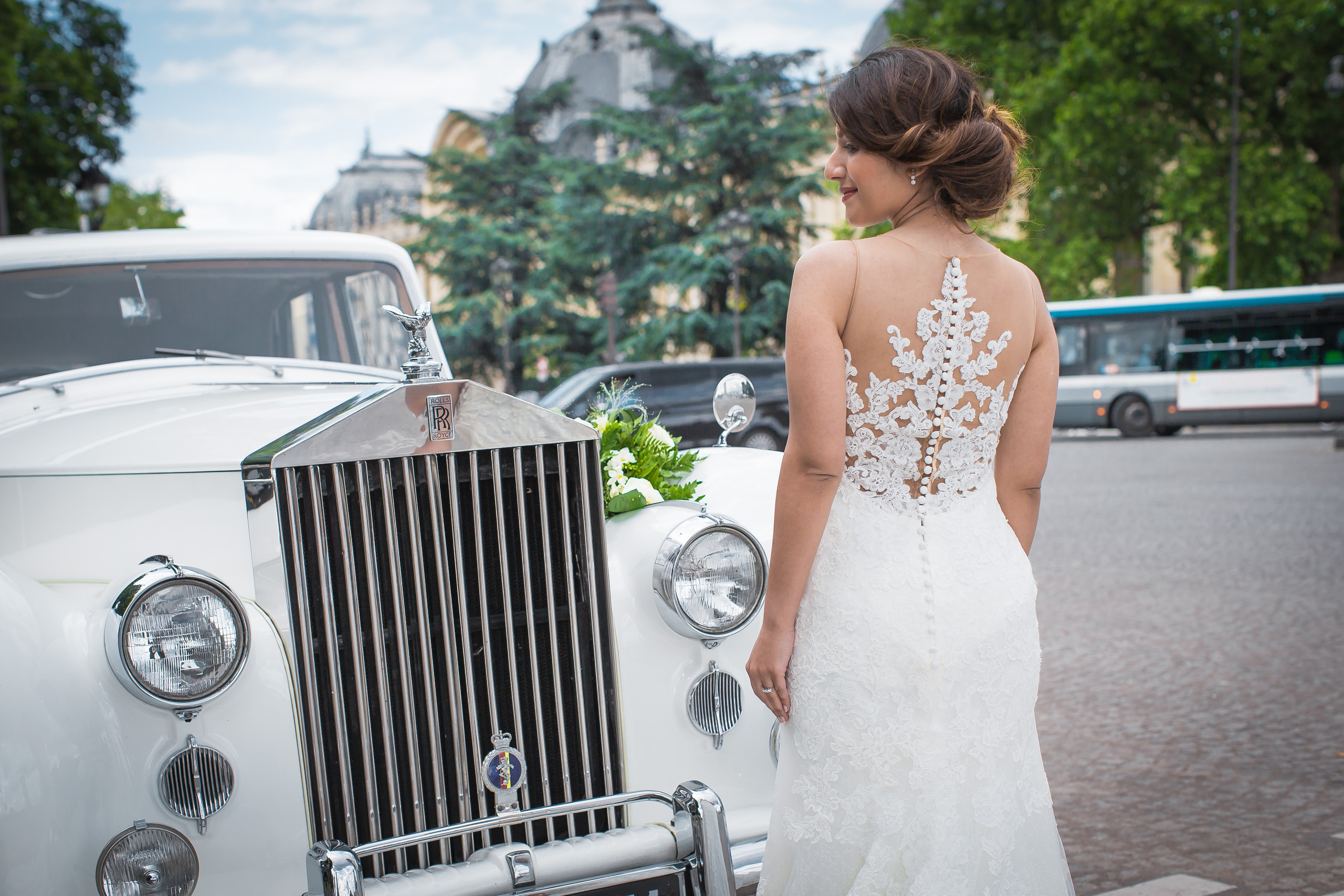 Wedding Proposal in Paris: 7 Refined & Realistic Ideas for 2026. Photographe à Paris