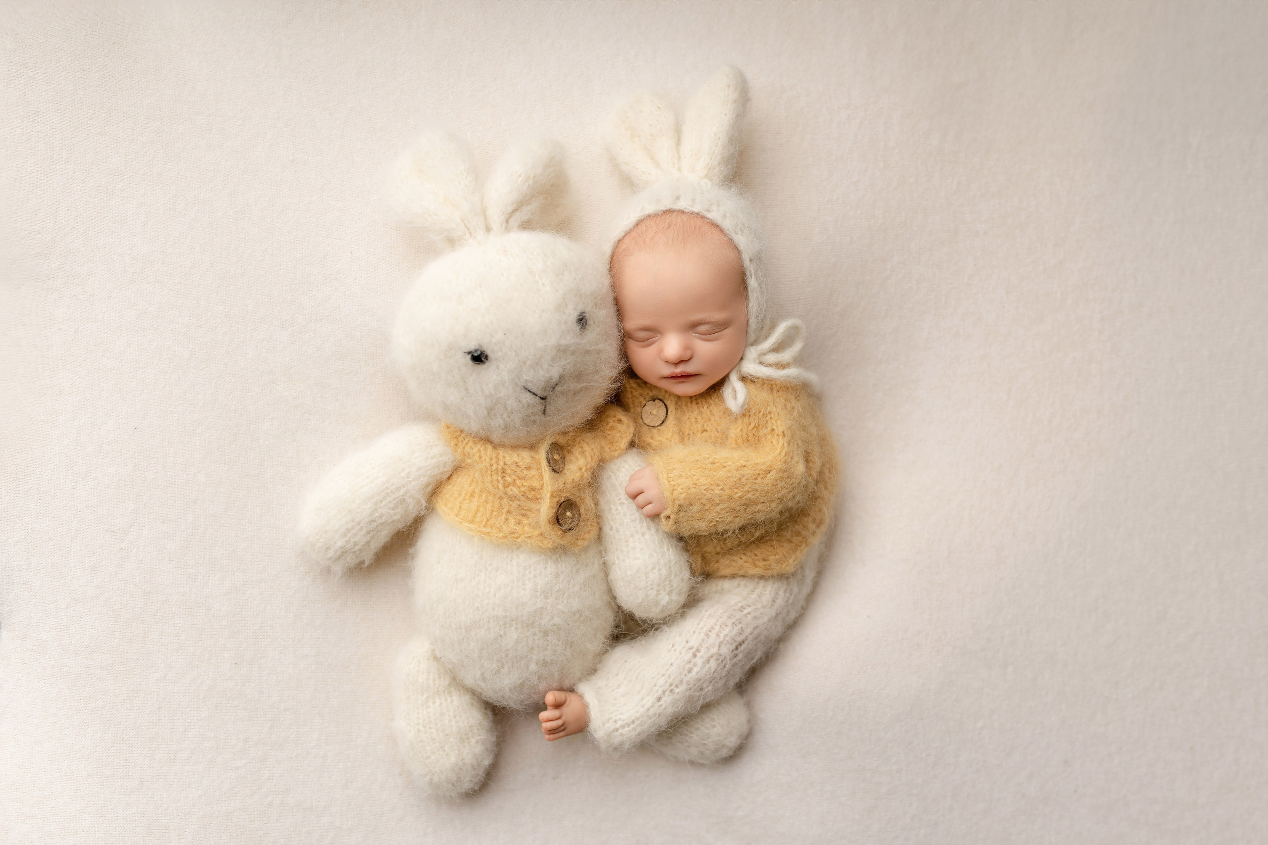 Esu Aleksandra naujagimių ir kudikių fotografė iš Vilniaus