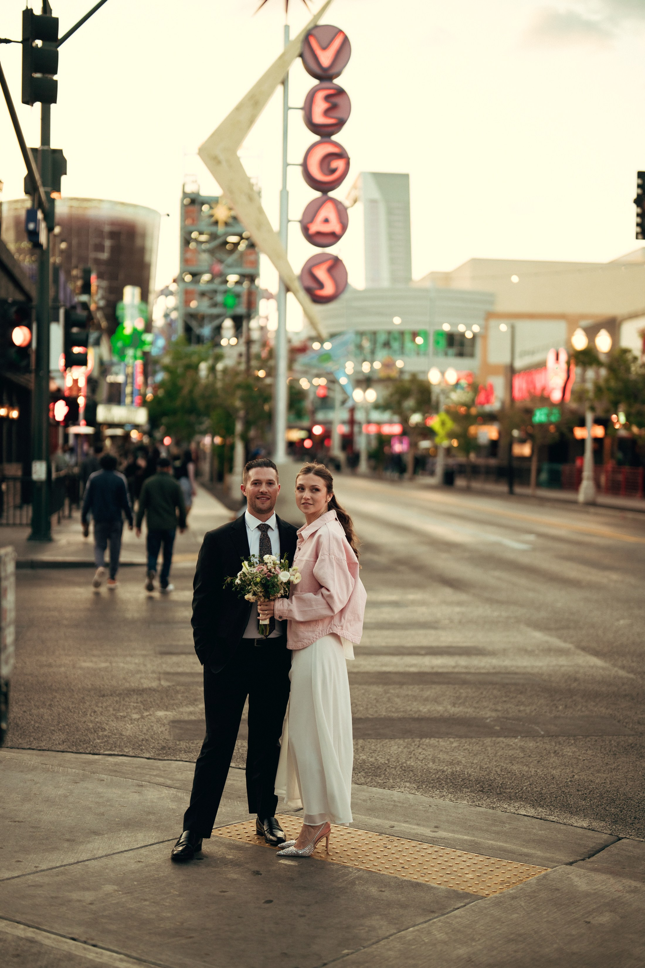 Corbin&Ivanna. Wedding & elopement photographer Viktoriya Kravtsov. Las Vegas