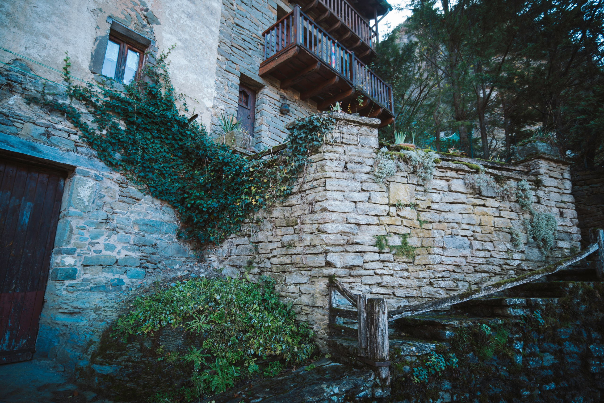 Rupit. Alba del Norte Studio