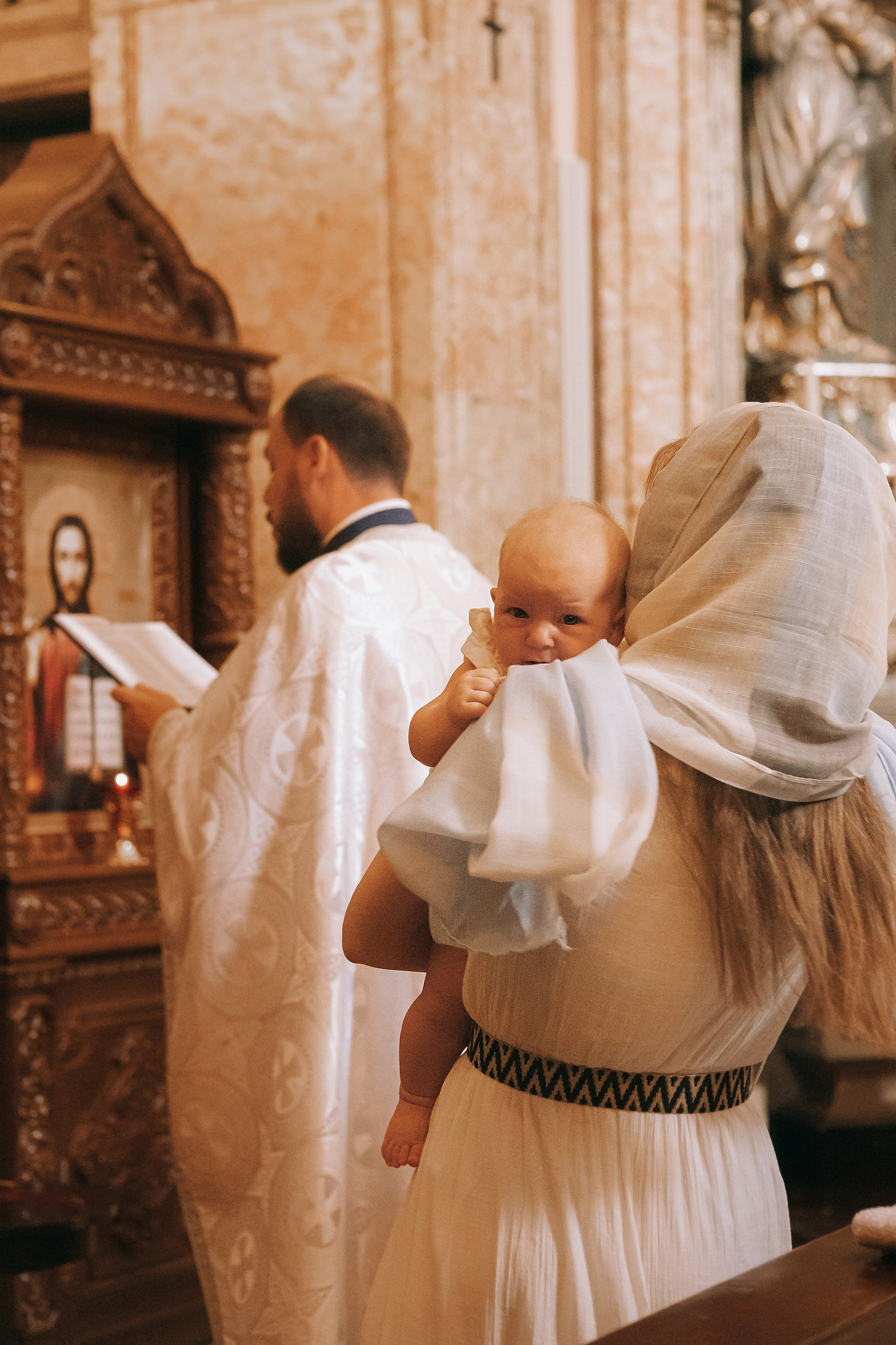 Хрещення. Валерія Сичова. Сімейний та репортажний фотограф в Португаліі