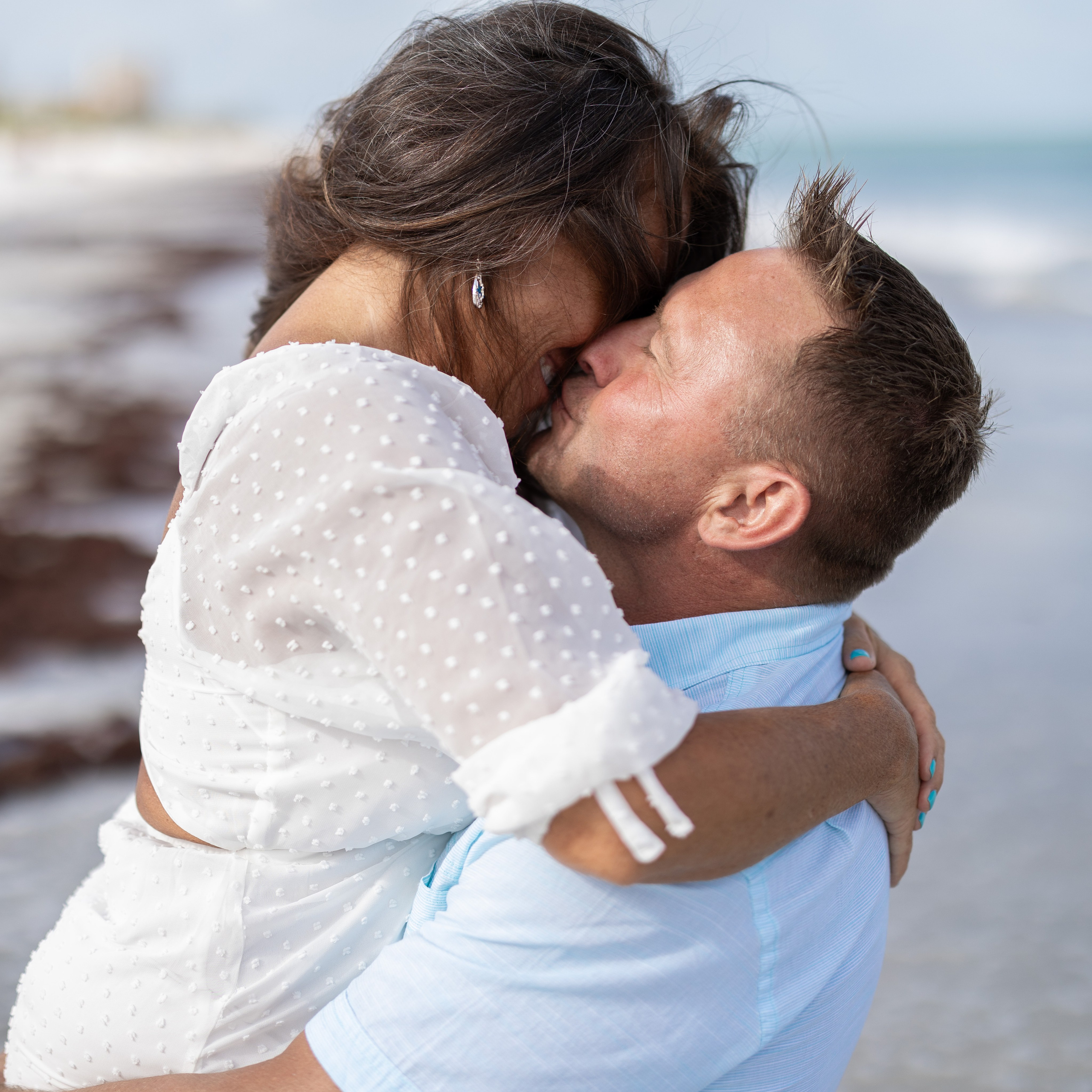 ELOPEMENTS. Wedding Photography & Videography contenting in Tennessee and Florida