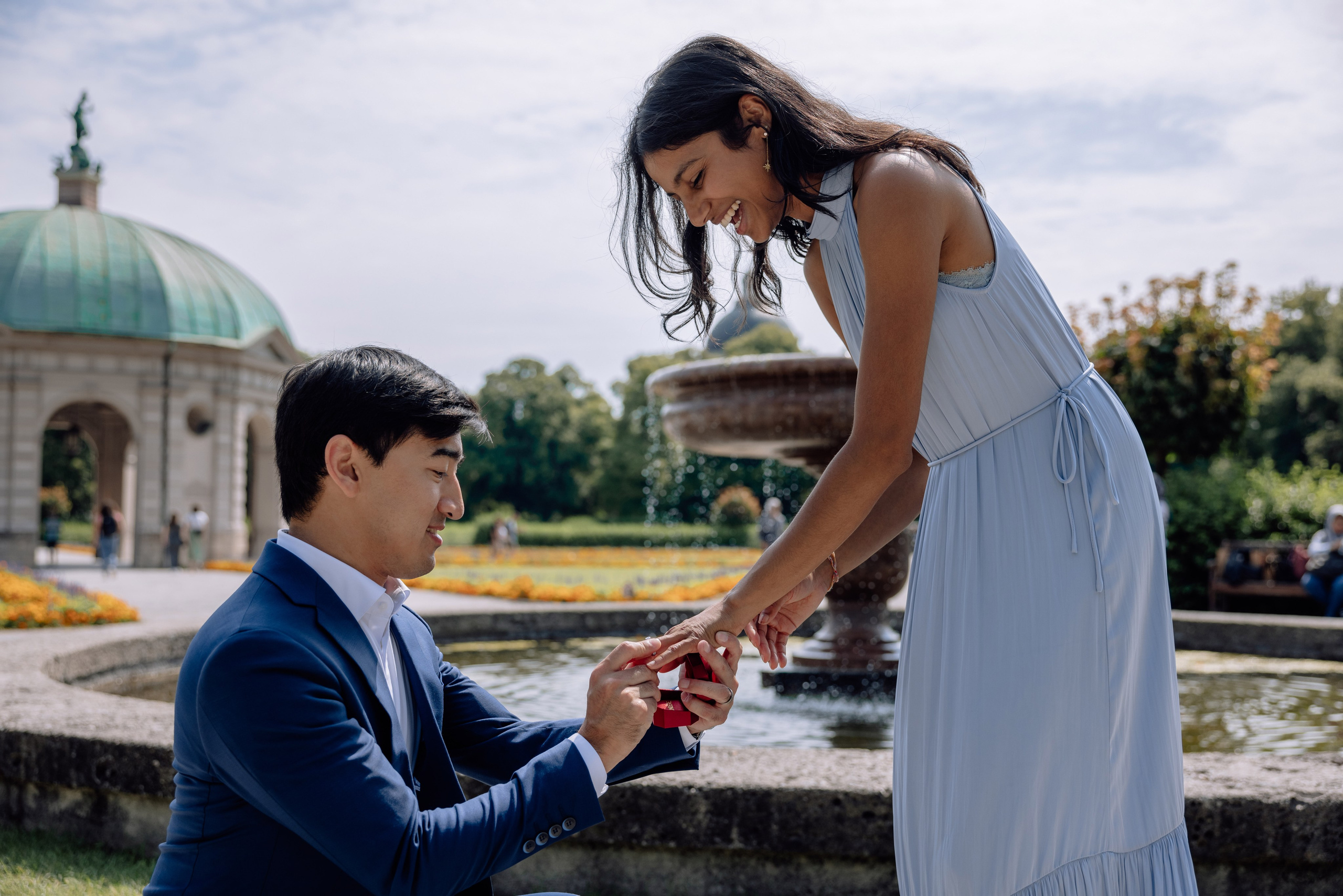 Verlobung Engagement. Hochzeitsfotograf München Taufe Familienfotograf Tanja Mauke