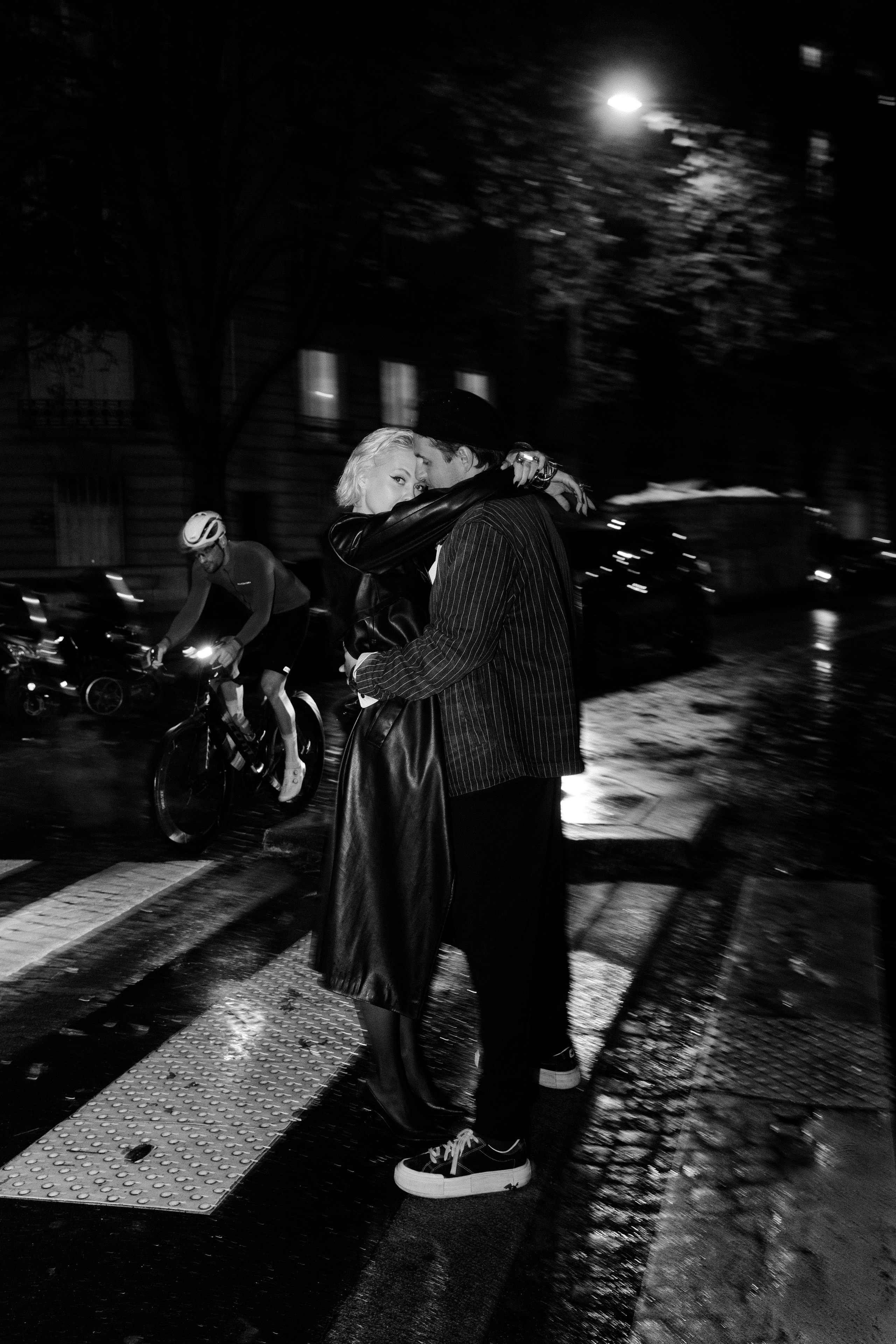 Daria & Artur — Live Story in Paris. Paris Wedding Photographer