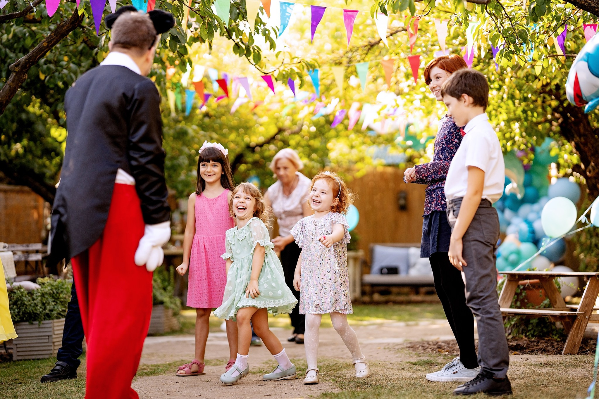 Marc Alexandru. Fotograf evenimente. Fotograf nunta. Fotograf Botez. Mihaela Savu