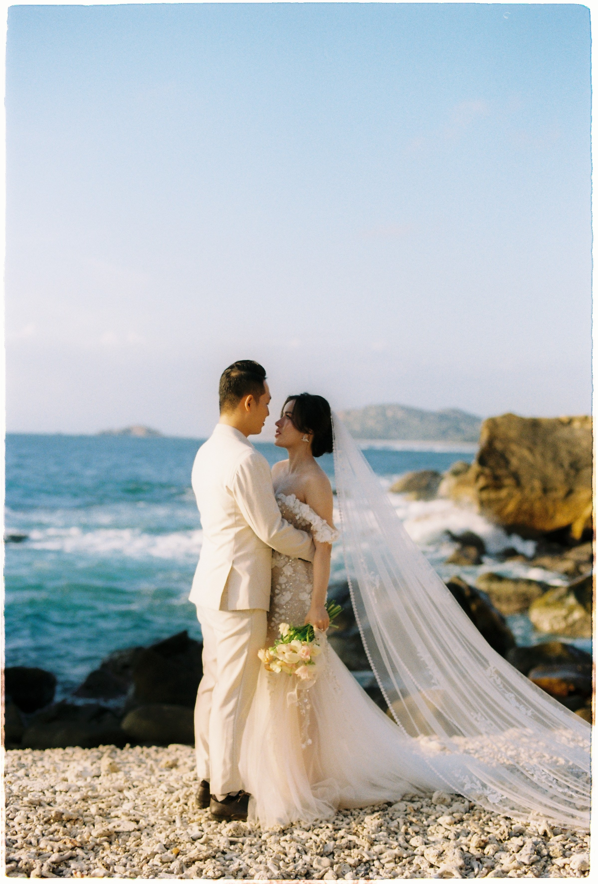J&V | VINH HY. Anns wedding photography