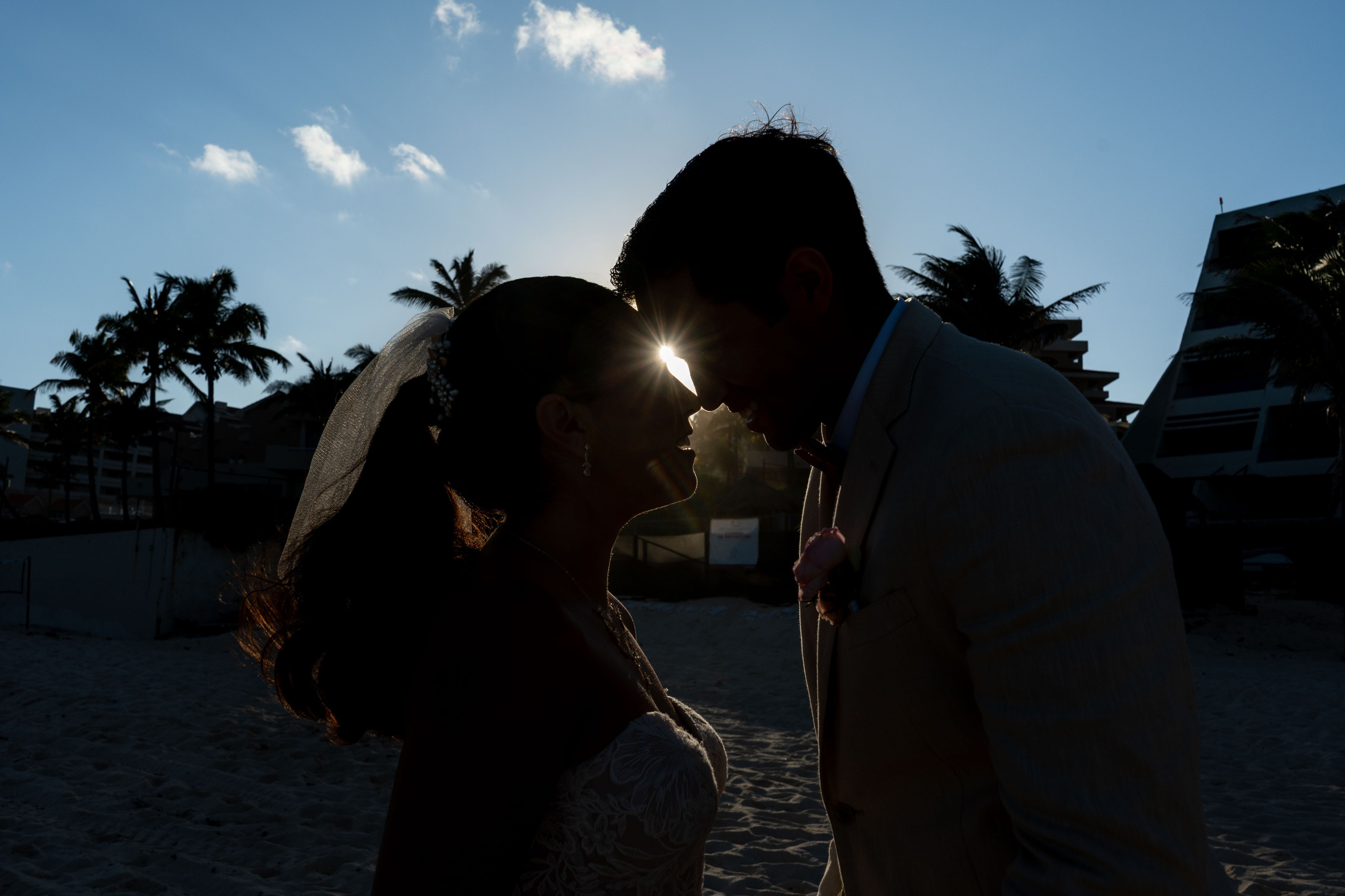 Wedding Photo Cancun. Alfredo Vazquez Wedding Films & Photography | Mexico & Destination Weddings