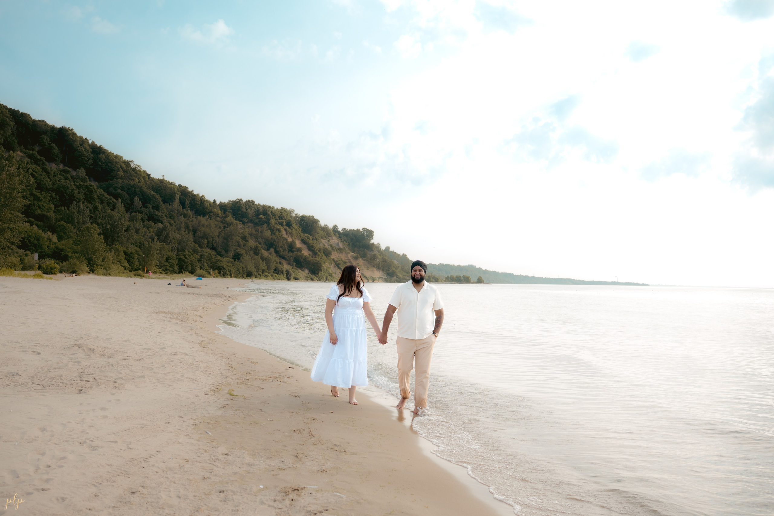 Savreen and Mandeep. Wedding Photographers and Filmmakers