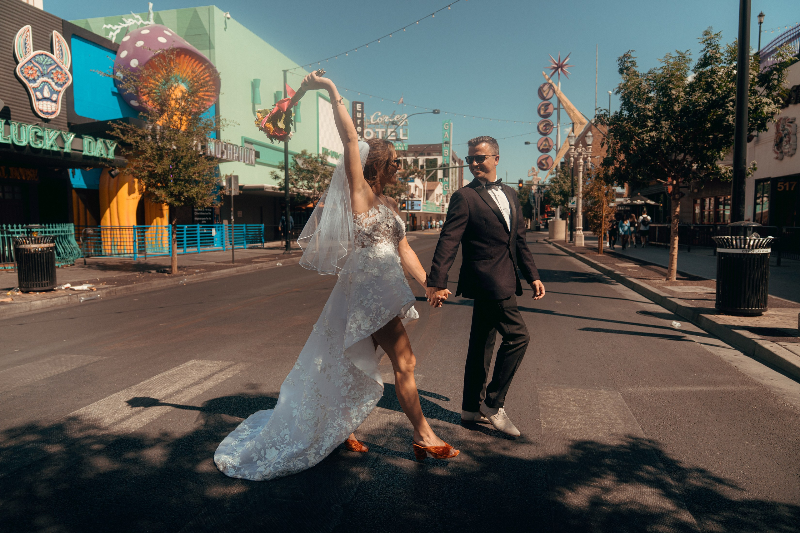 Rachel&Dan. Wedding & elopement photographer Viktoriya Kravtsov. Las Vegas