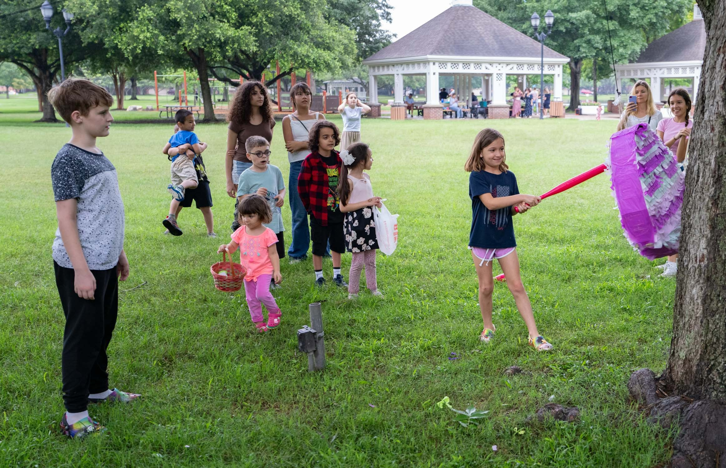 Easter picnic. Photographer Irina Kozhemyakina. Houston