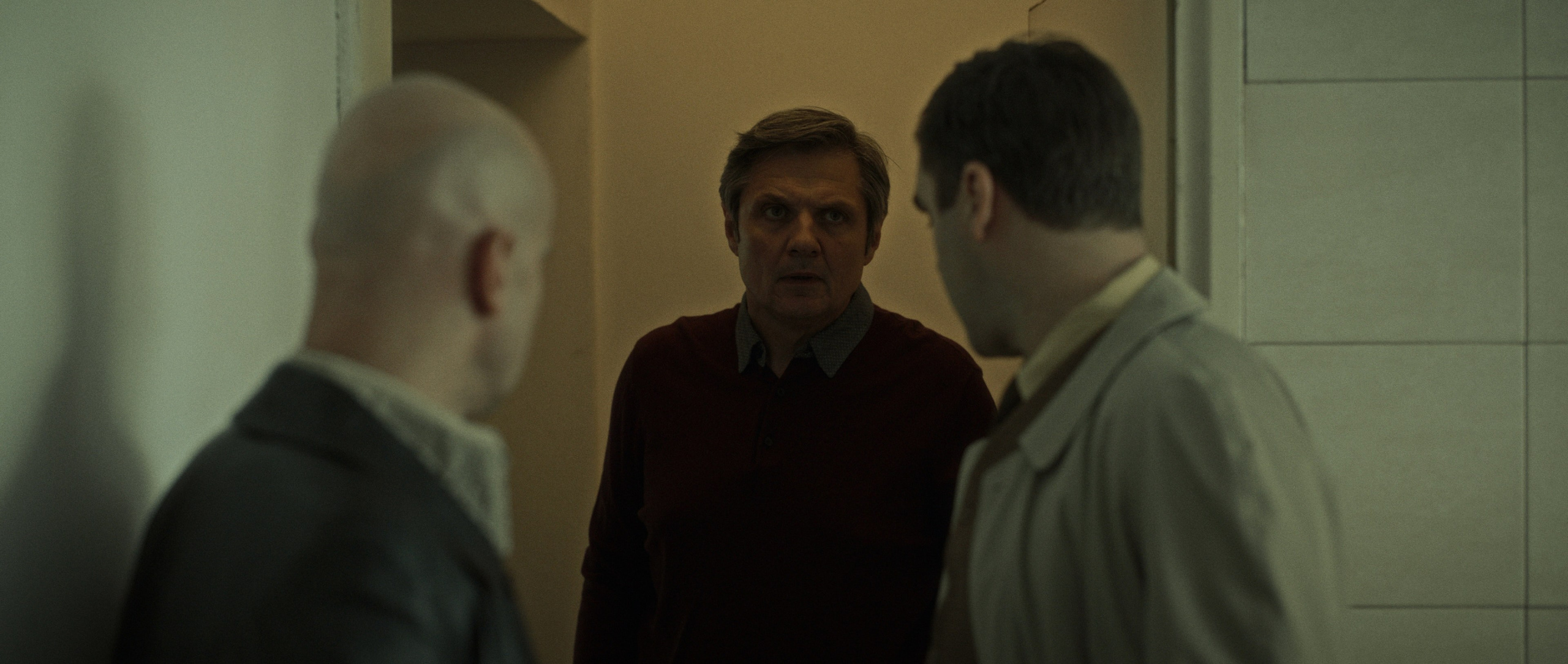 Ruski Konzul. Commercial and studio photographer in Belgrade