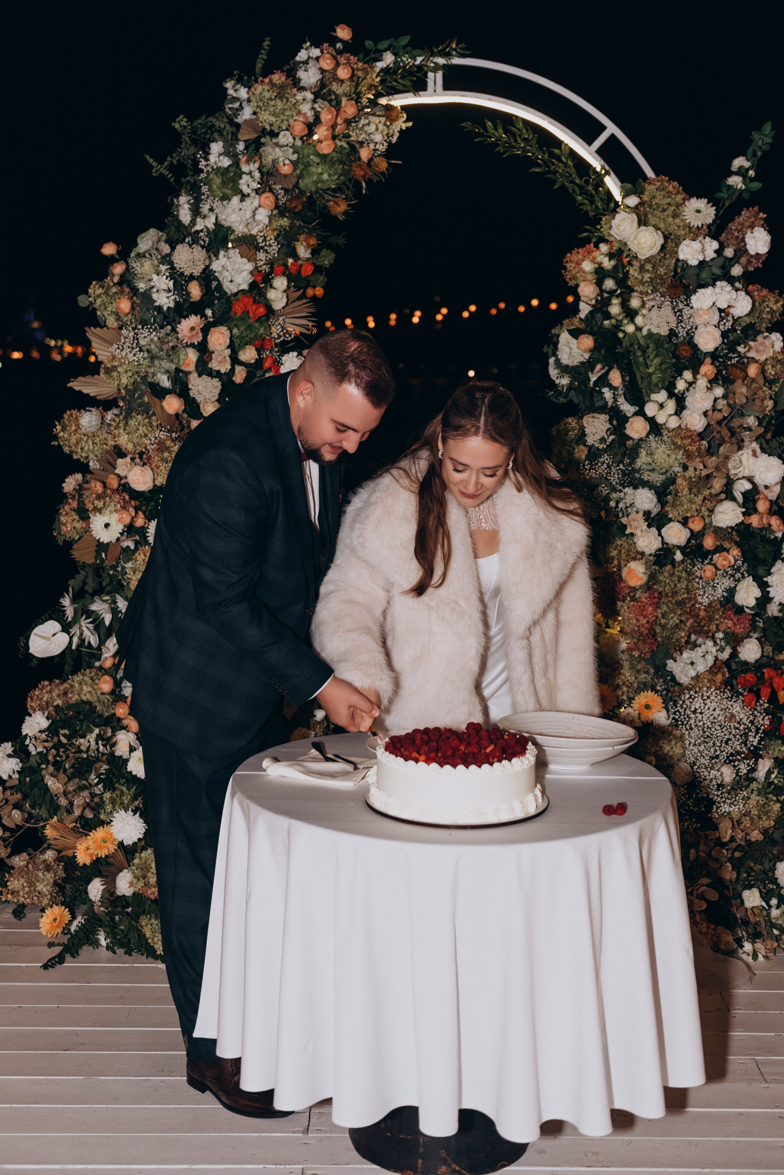 Дмитро та Аліса. Весільний фотограф та відеограф в Києві