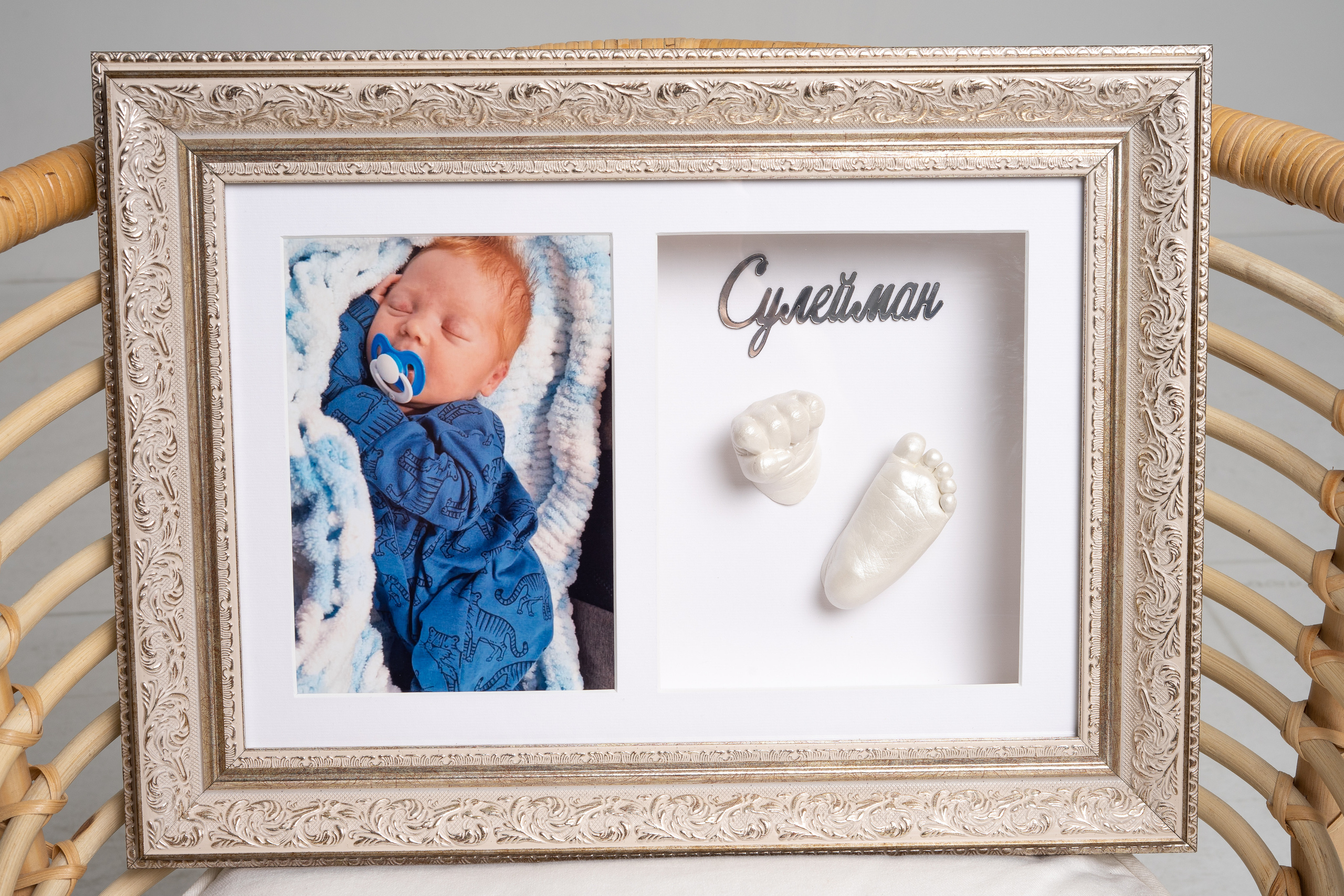 Life Casting. Newborn Photographer and life casting in Dubai Dariya Saeed