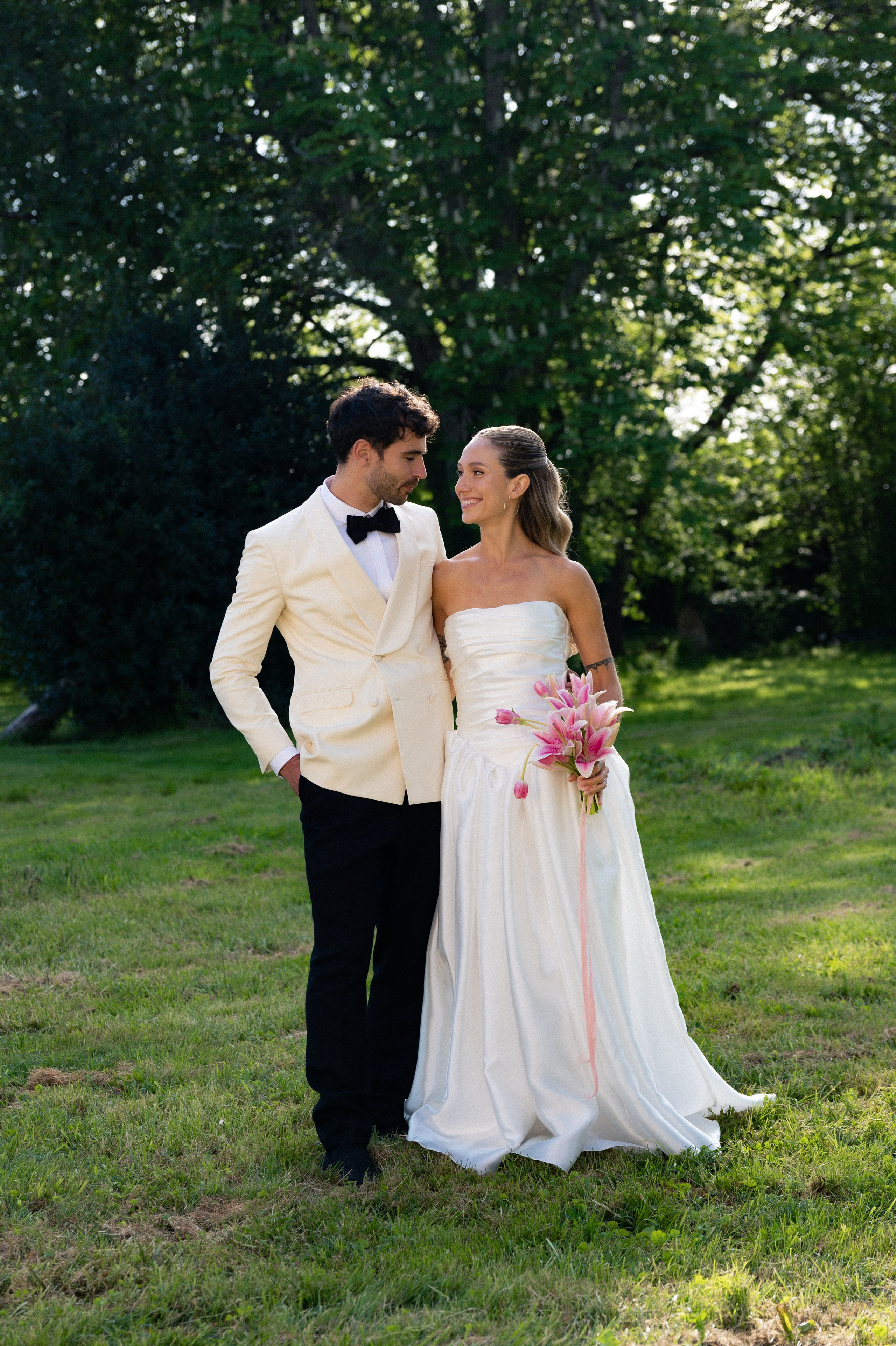 Paula and Tony. Wedding and commercial photographer