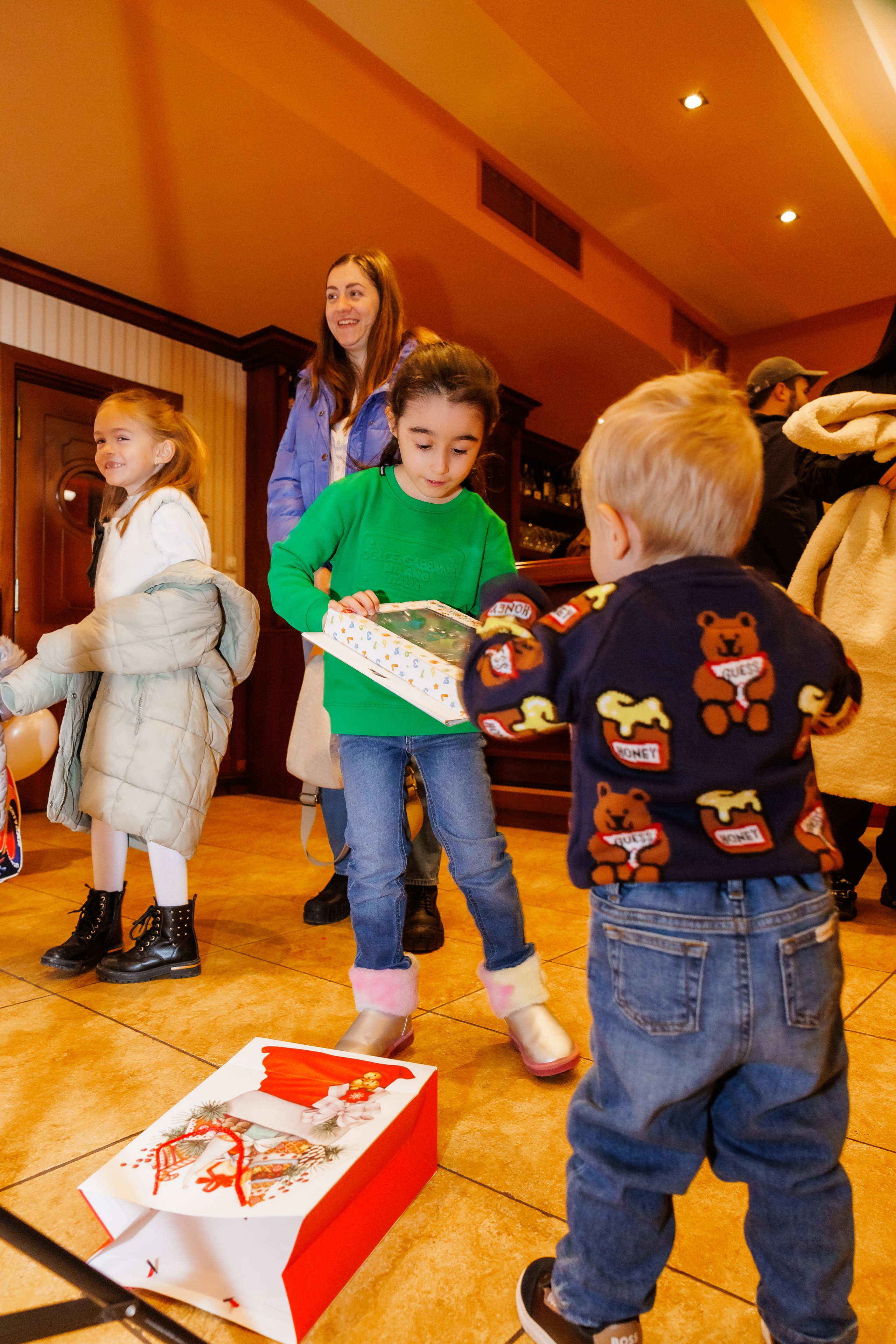 Честит Рожден Ден. Фотограф Ирина Йотова