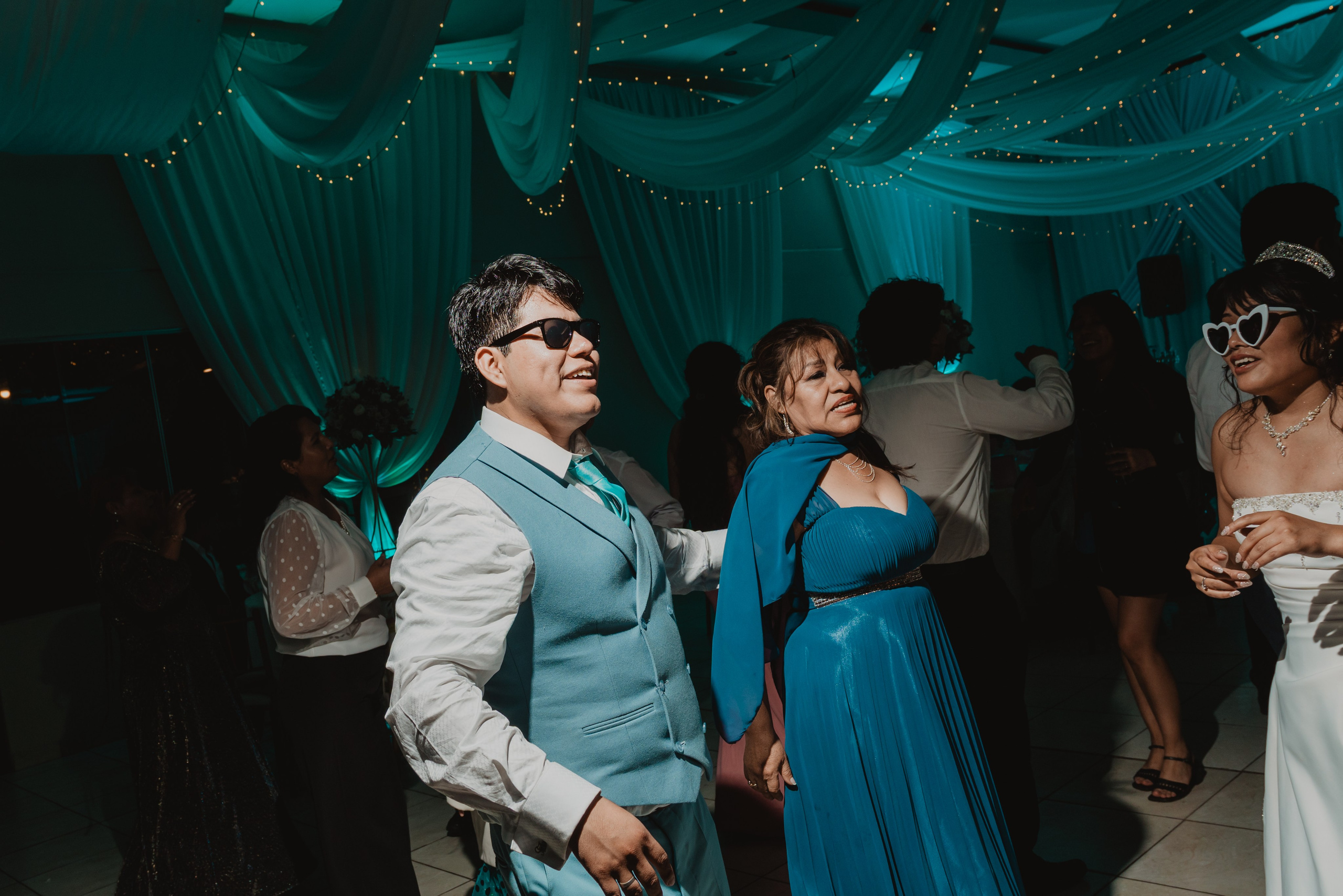STEISY + EMMANUEL | BODA RELIGIOSA. Studio KVTA | Fotografía y Video de Bodas en Arequipa