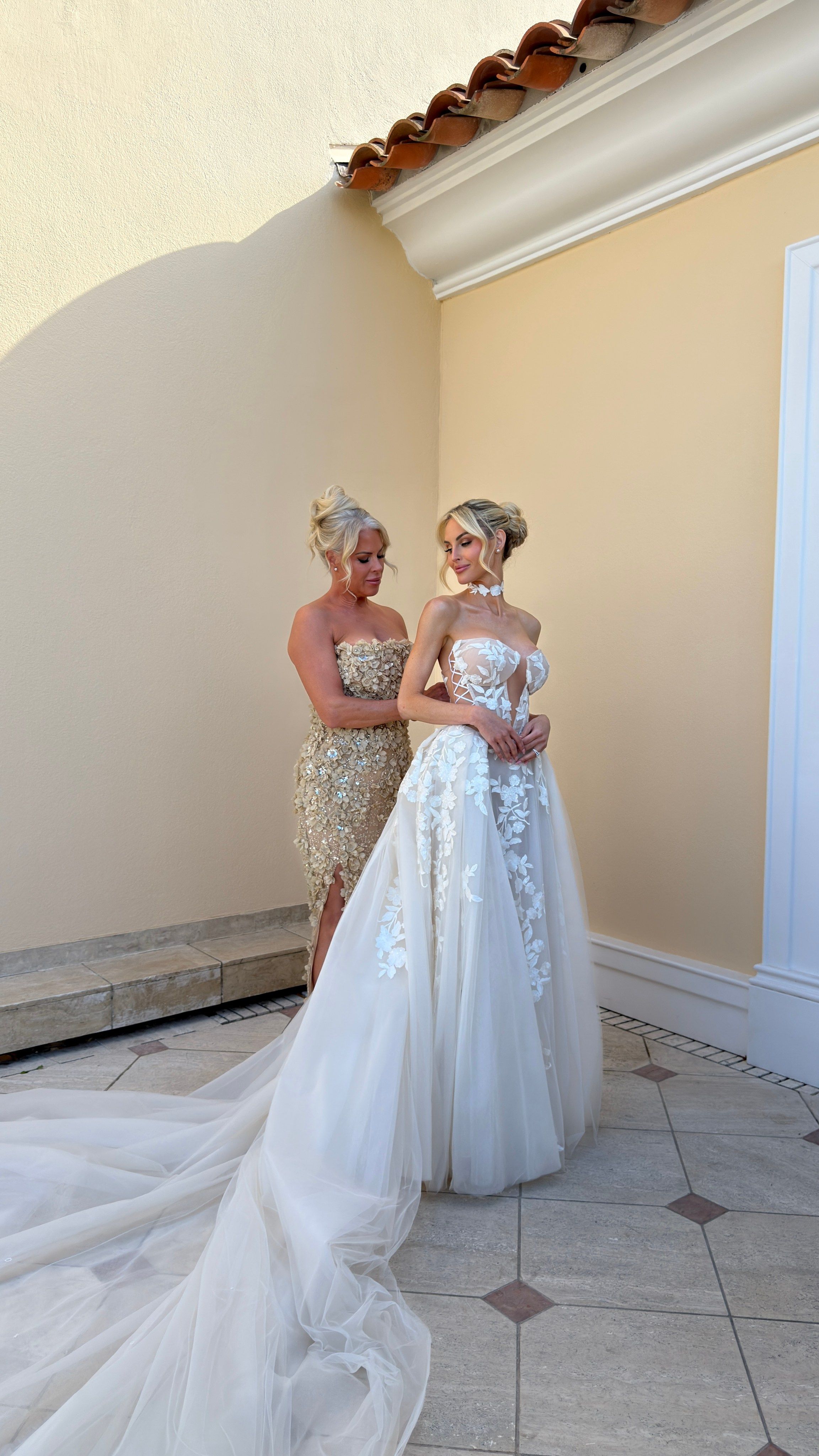 CONTENT CREATION. ALEX ZARIES, WEDDING VIDEOGRAPHER