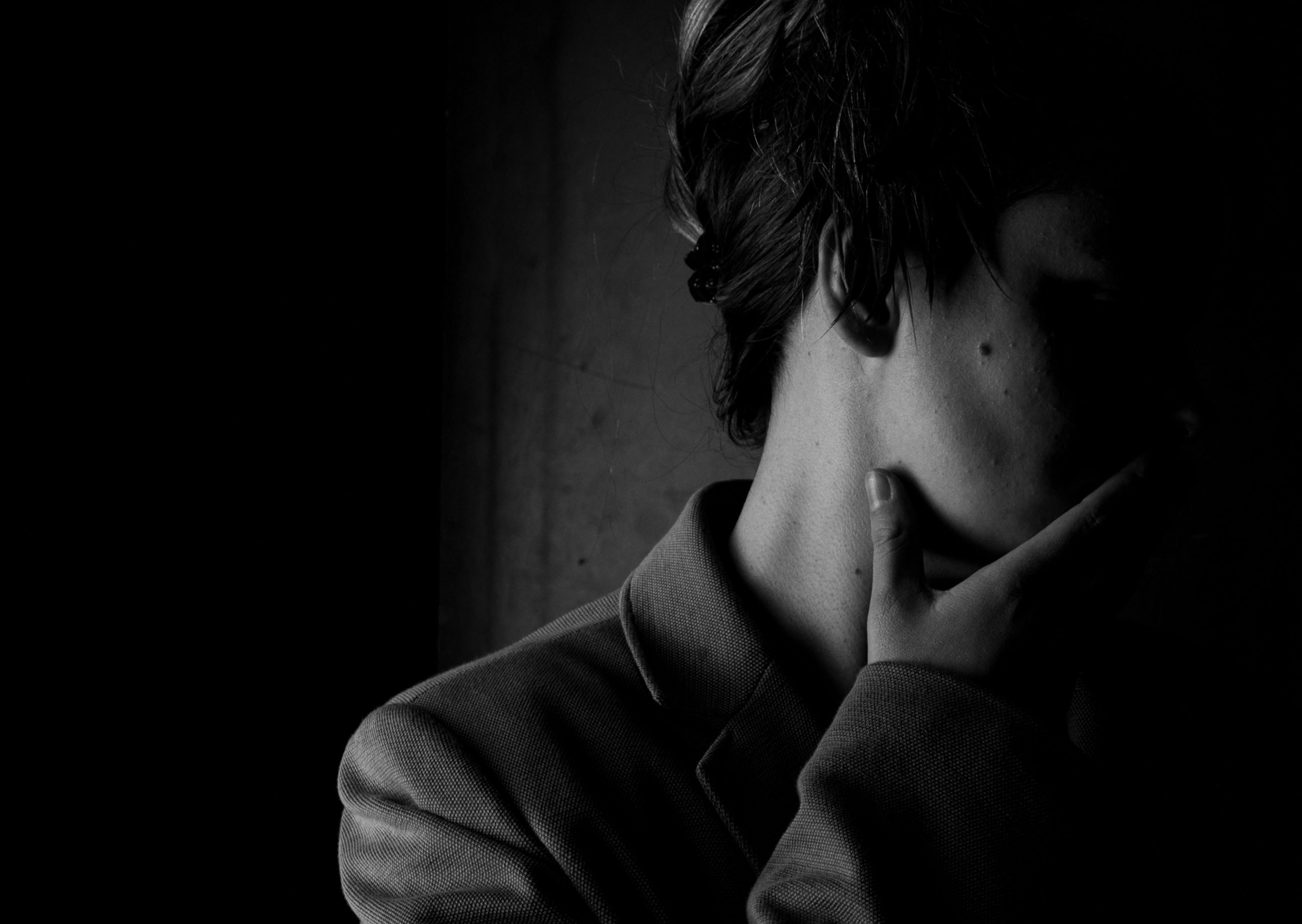 LIGHT DIARY OF PEOPLE. Hamza Makić Cinematographer, Photographer & Visual Artist