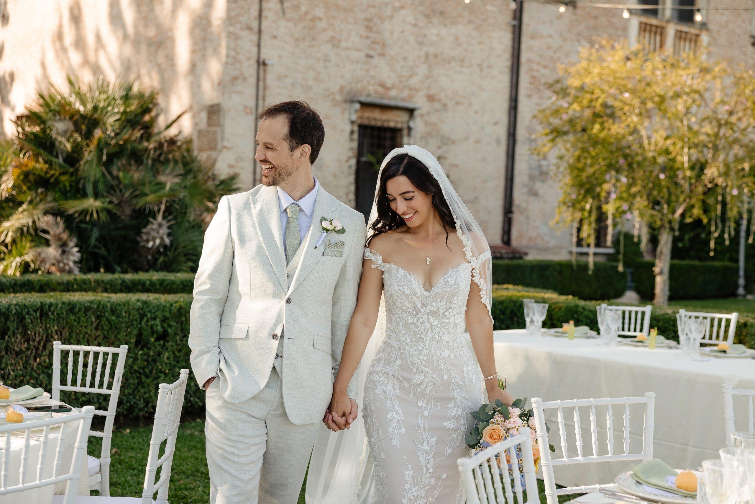 Lars & Antonia, Location: Castello Bevilacqua. Victoria Cojocaru Photography