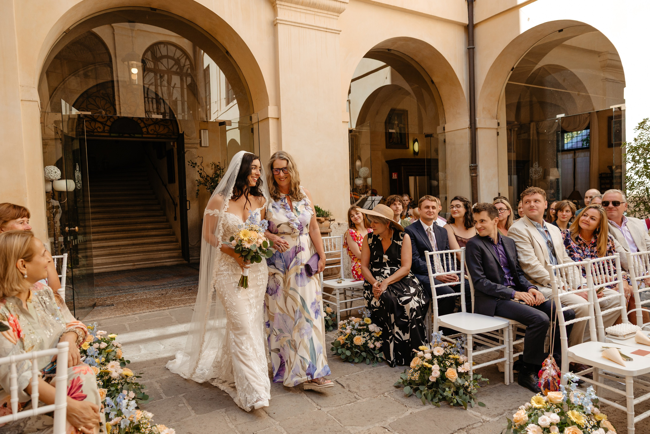 Lars & Antonia, Location: Castello Bevilacqua. Victoria Cojocaru Photography
