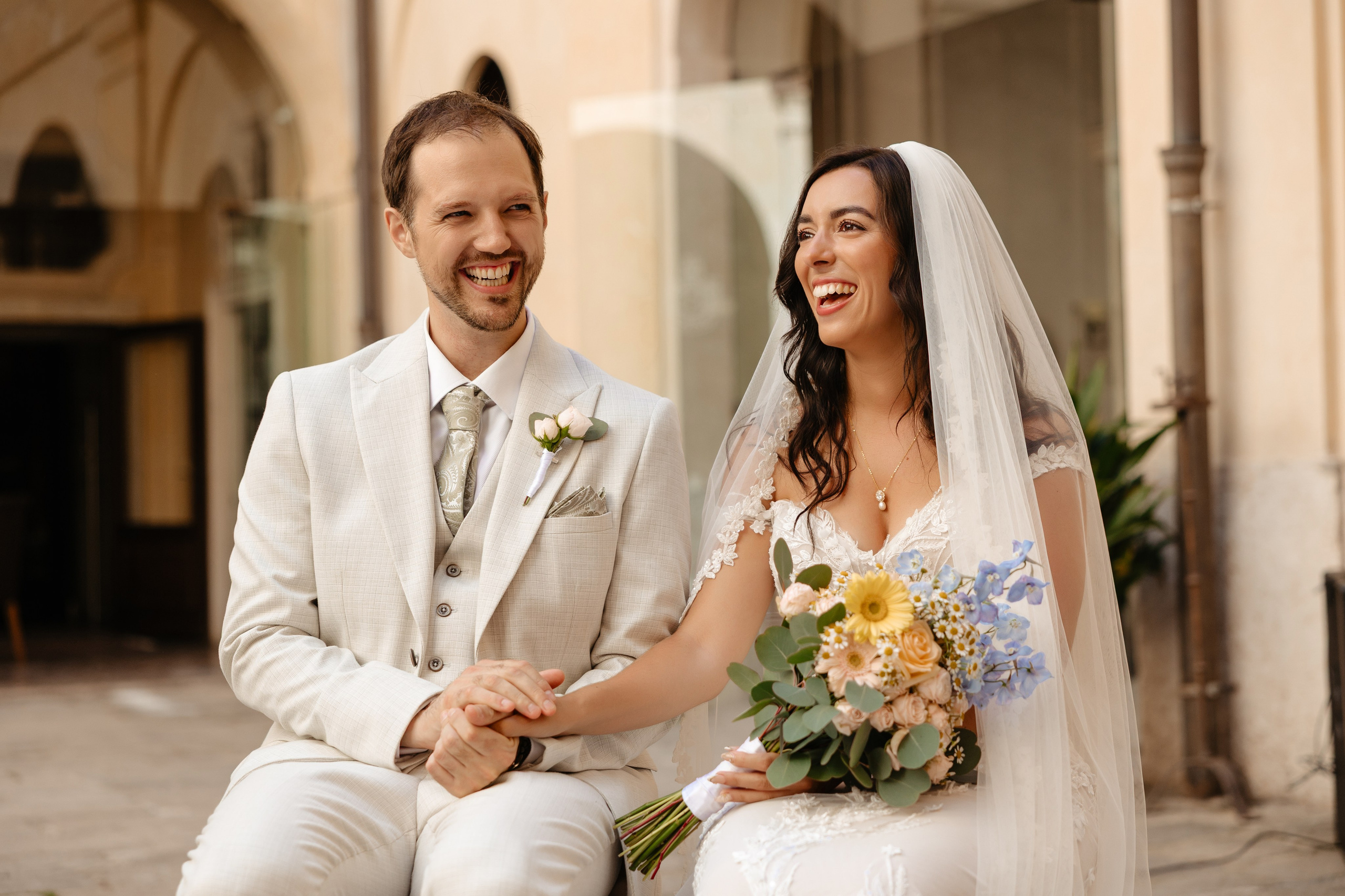 Lars & Antonia, Location: Castello Bevilacqua. Victoria Cojocaru Photography