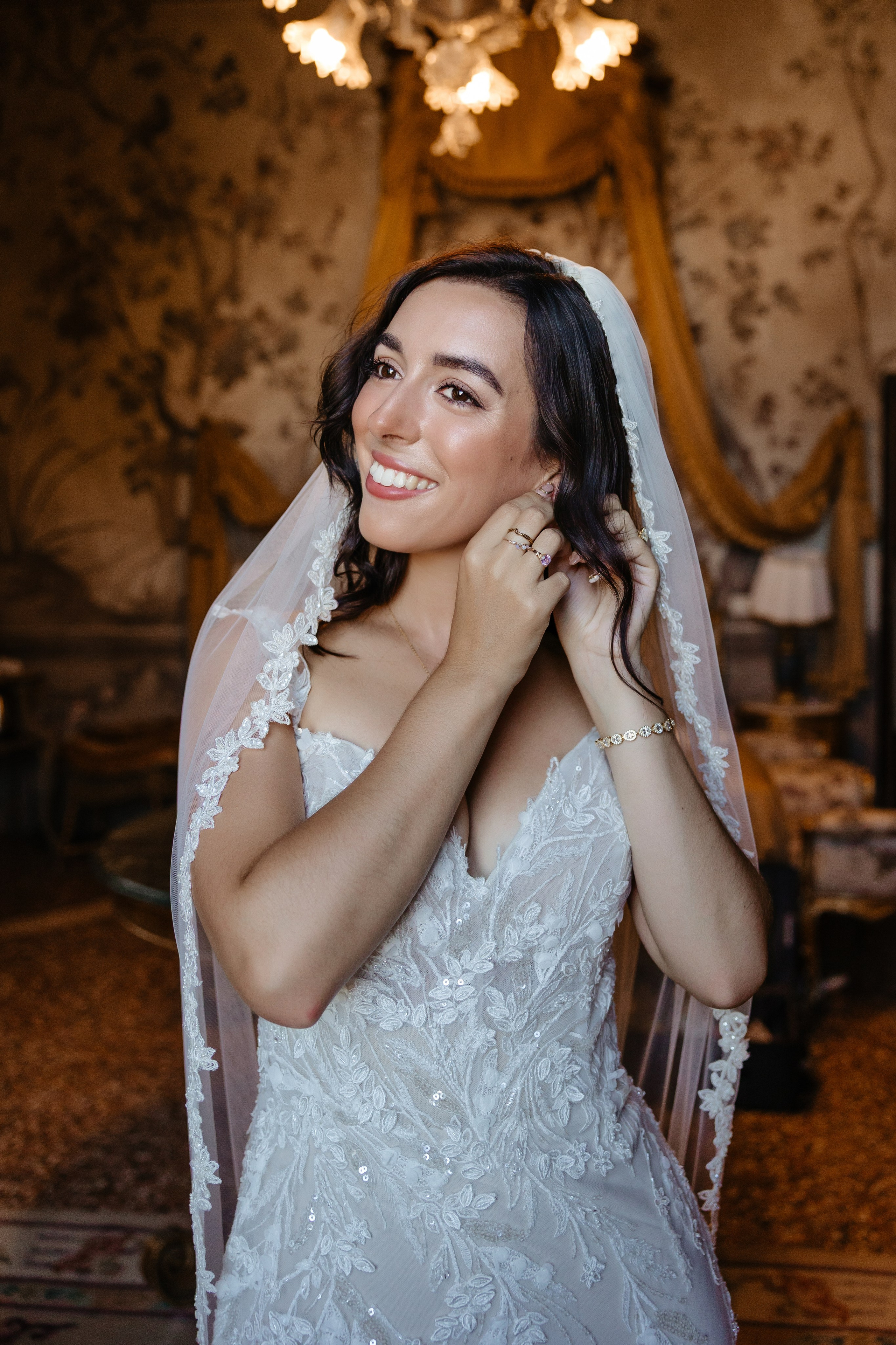 Lars & Antonia, Location: Castello Bevilacqua. Victoria Cojocaru Photography