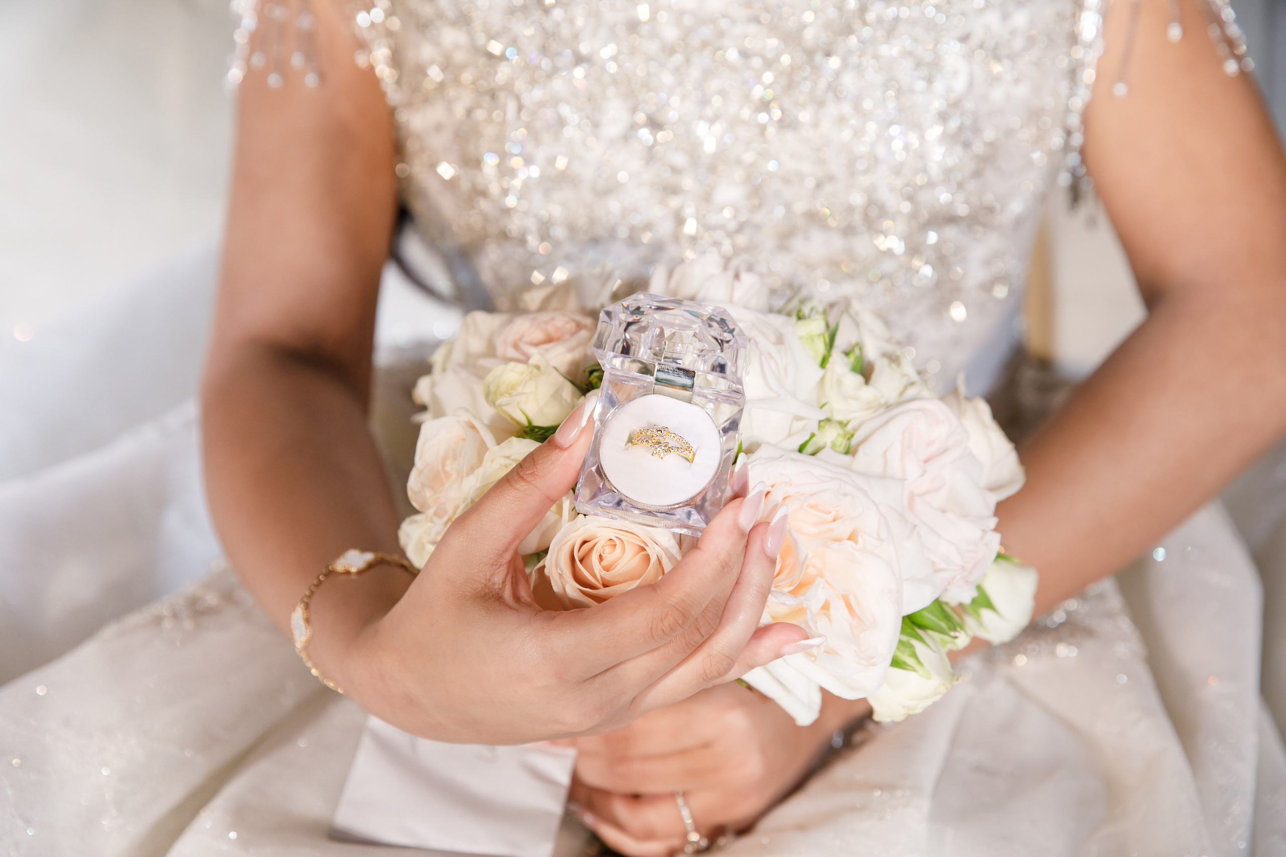 22/12/2023 Burj Al Arab wedding. Photographer Anna Curly | Weddings and Events in Dubai