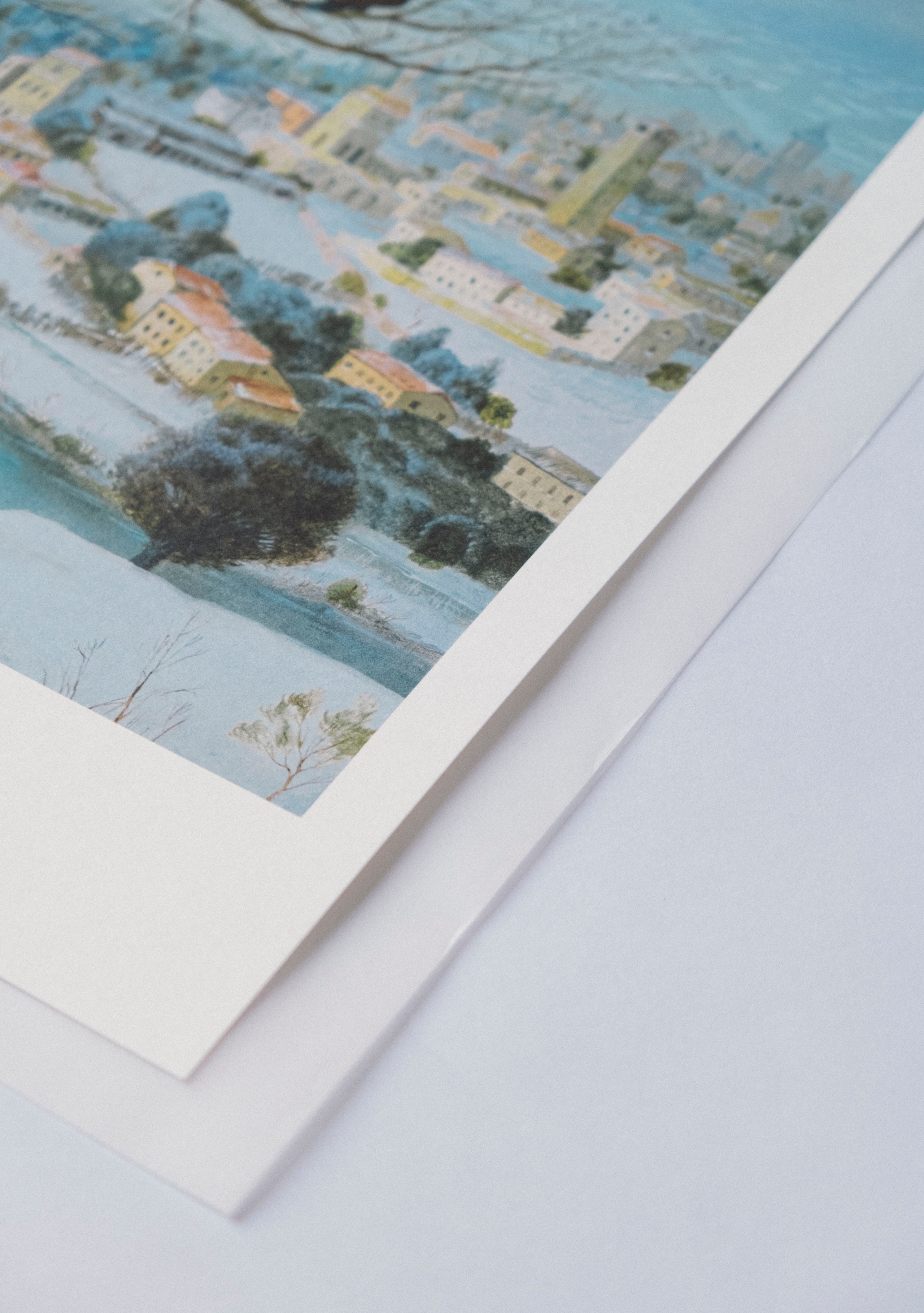 The girl who feeds the birds. ELEN BEZHEN