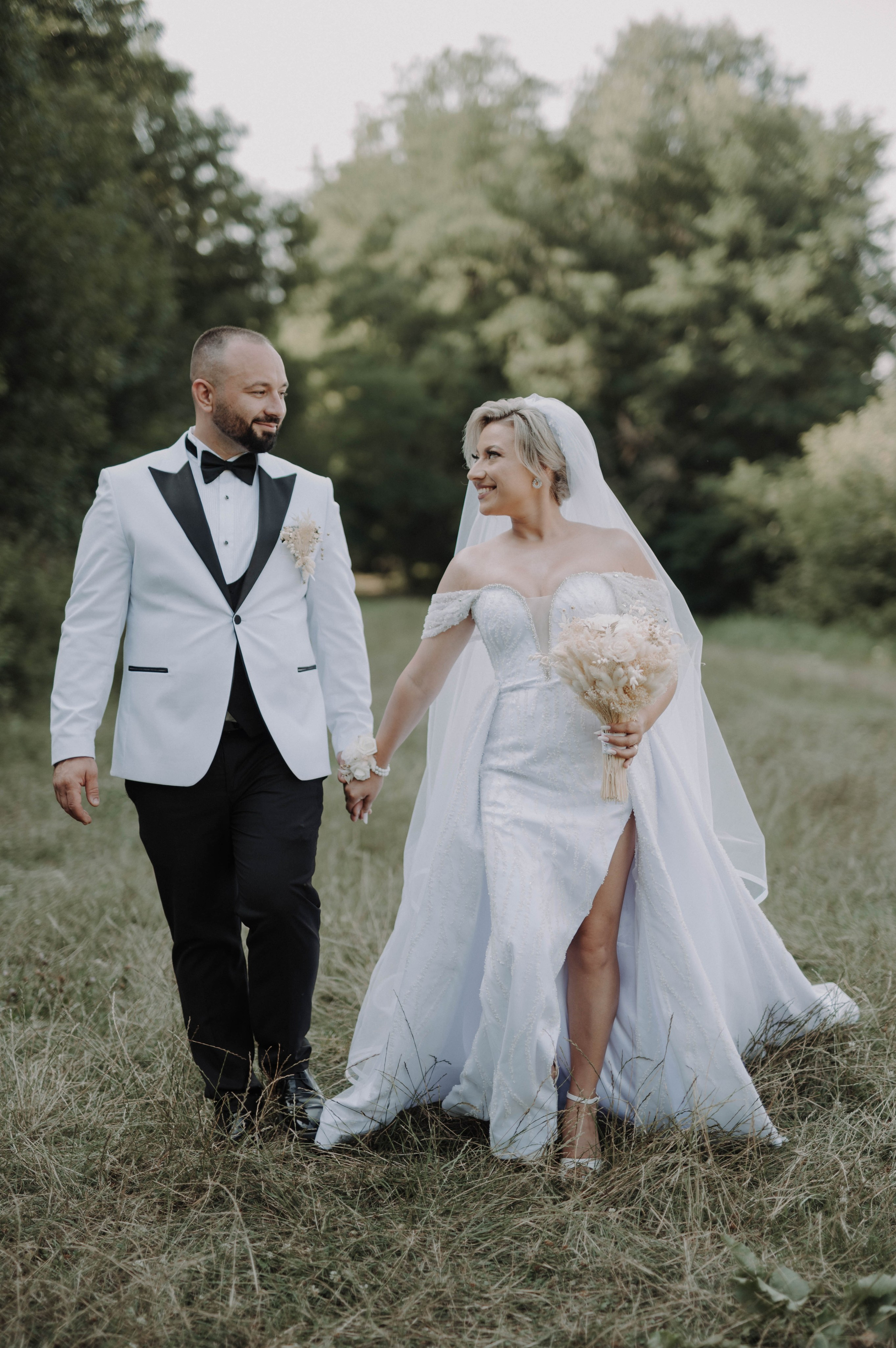 Petronela + Lucian | Casablanca. FotoVizion Iași