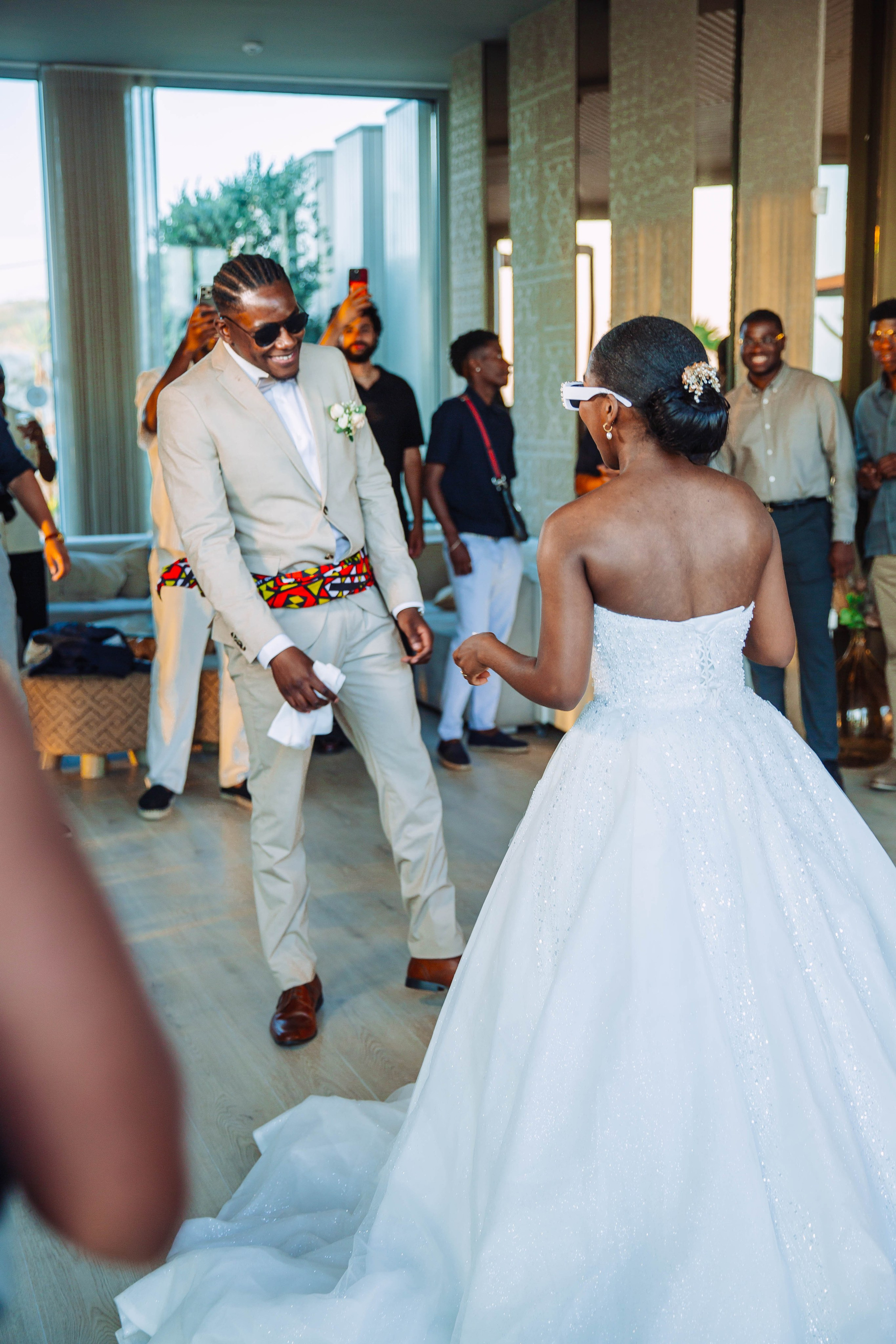 Kuselia & Kaleb. Fazemos o seu casamento ser lembrado por gerações