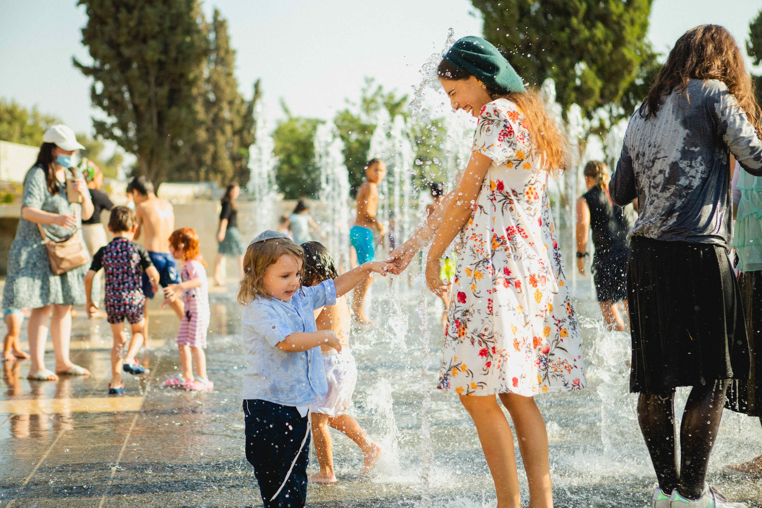 NEW DISTRICT, NEAR MAMILIA. PHOTOGRAPHER IN ISRAEL