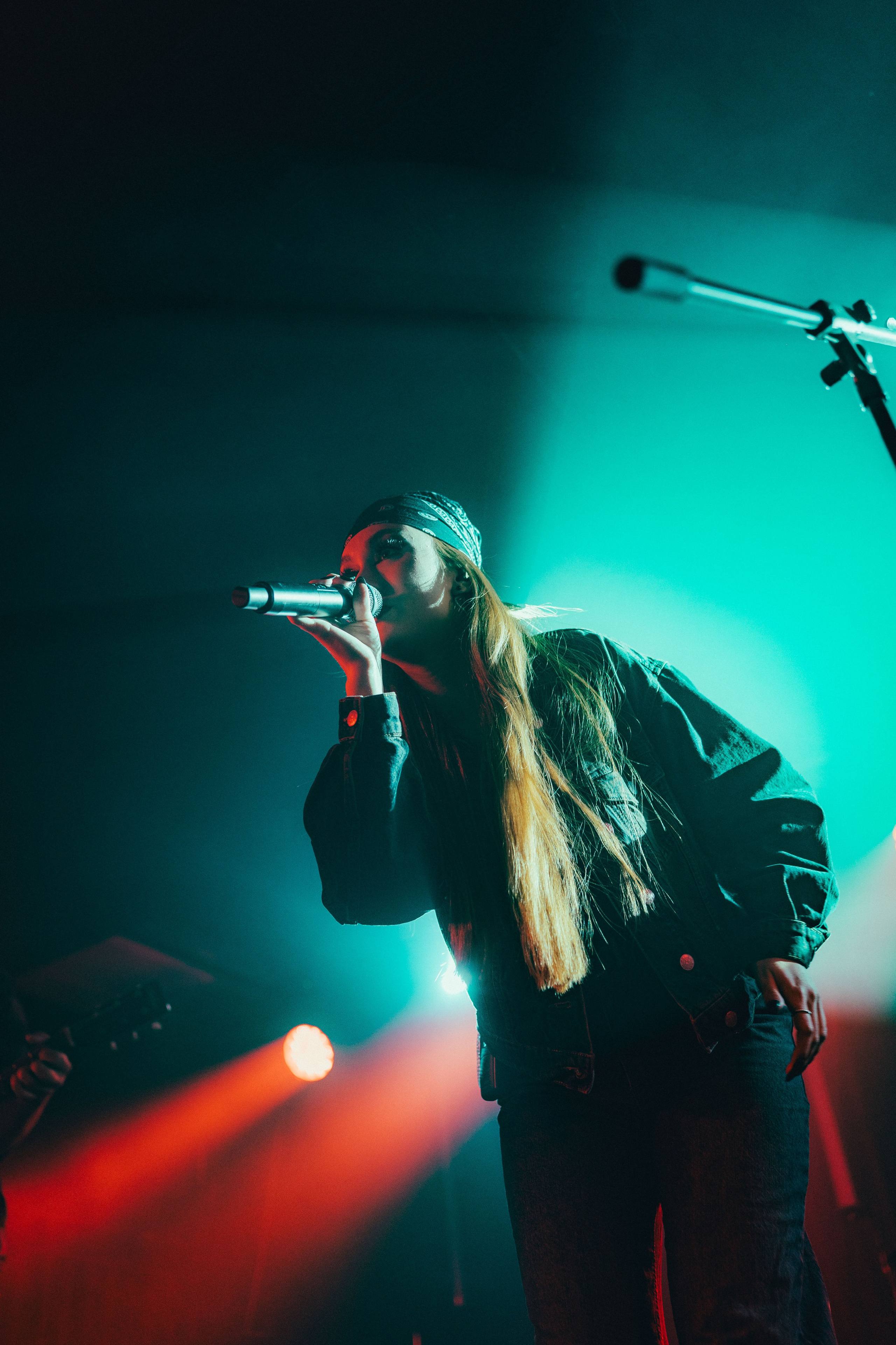 Marie Rezlerova. Rock Cafe. Concert and portrait photographer in Prague