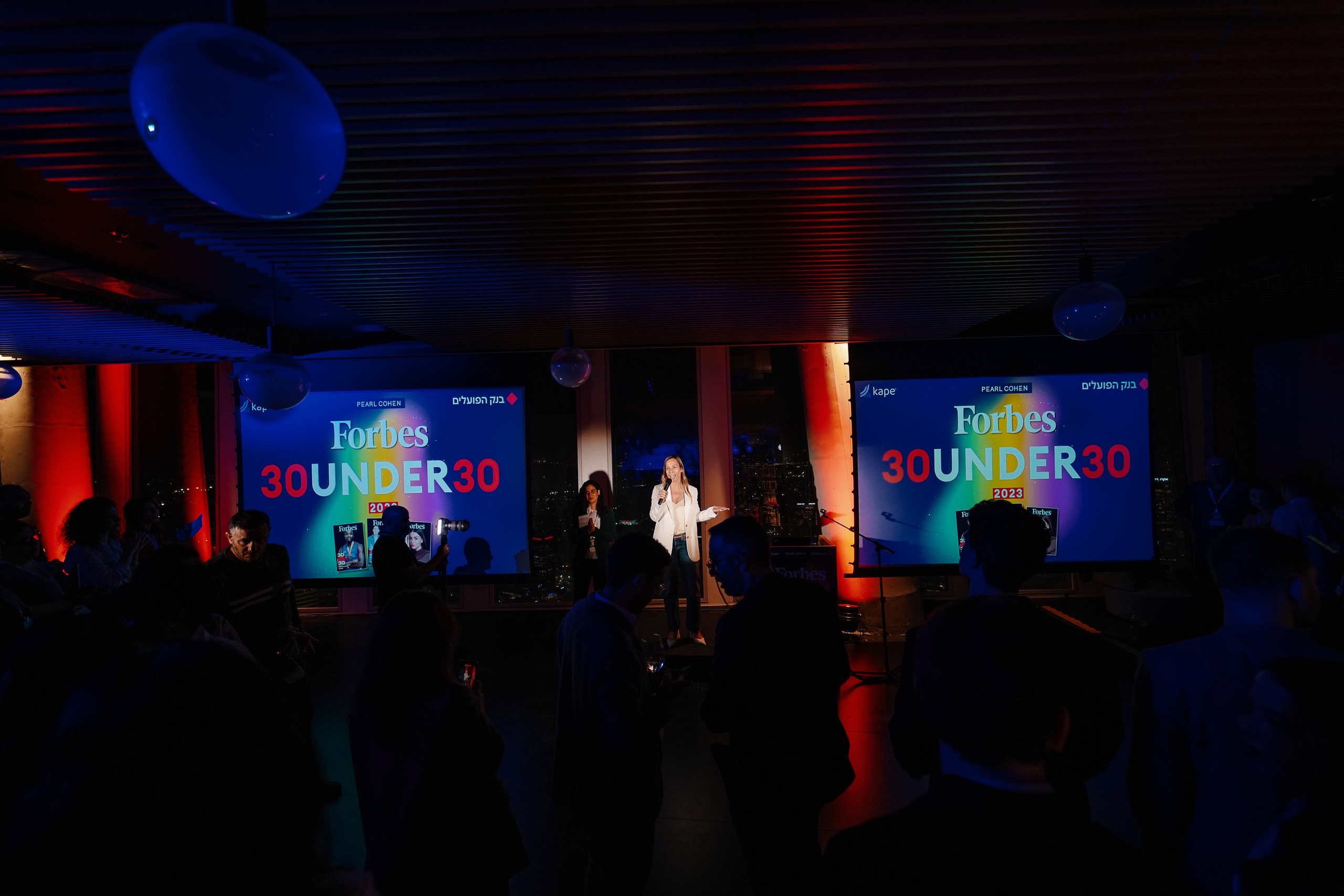 Business. Dmitry Gorodetsky Event Photographer